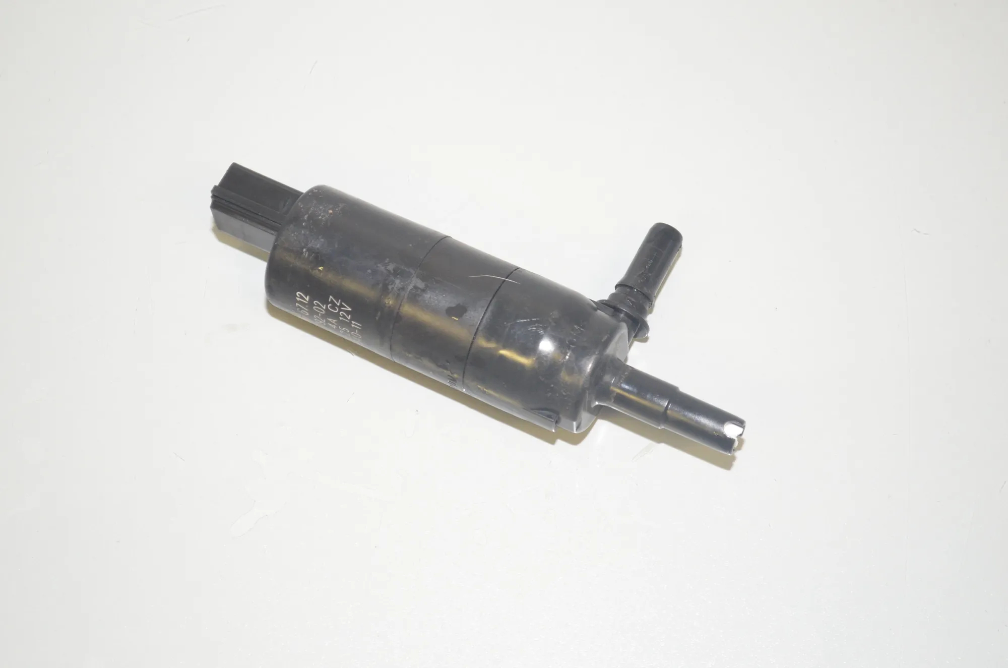 Headlight Washer Motor – OEM 7217792 · BMW 5 Touring (F11) 530 d 2012