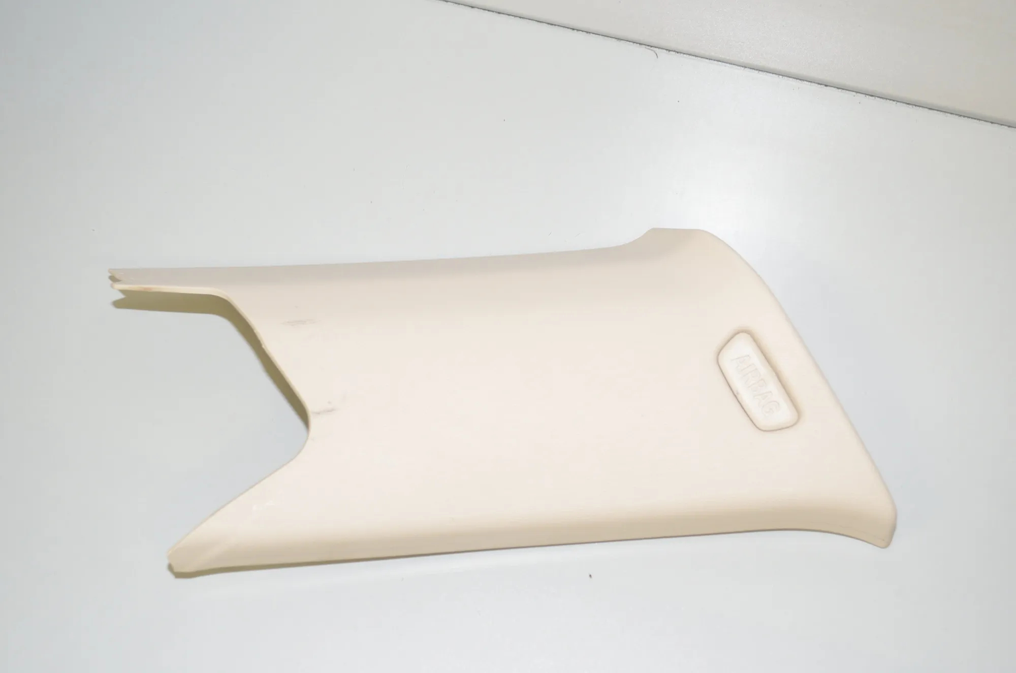 Rear Left Pillar Trim – OEM 7450007 · BMW 3 Touring (G21) (2019 - -) 318 d 2020 – 2