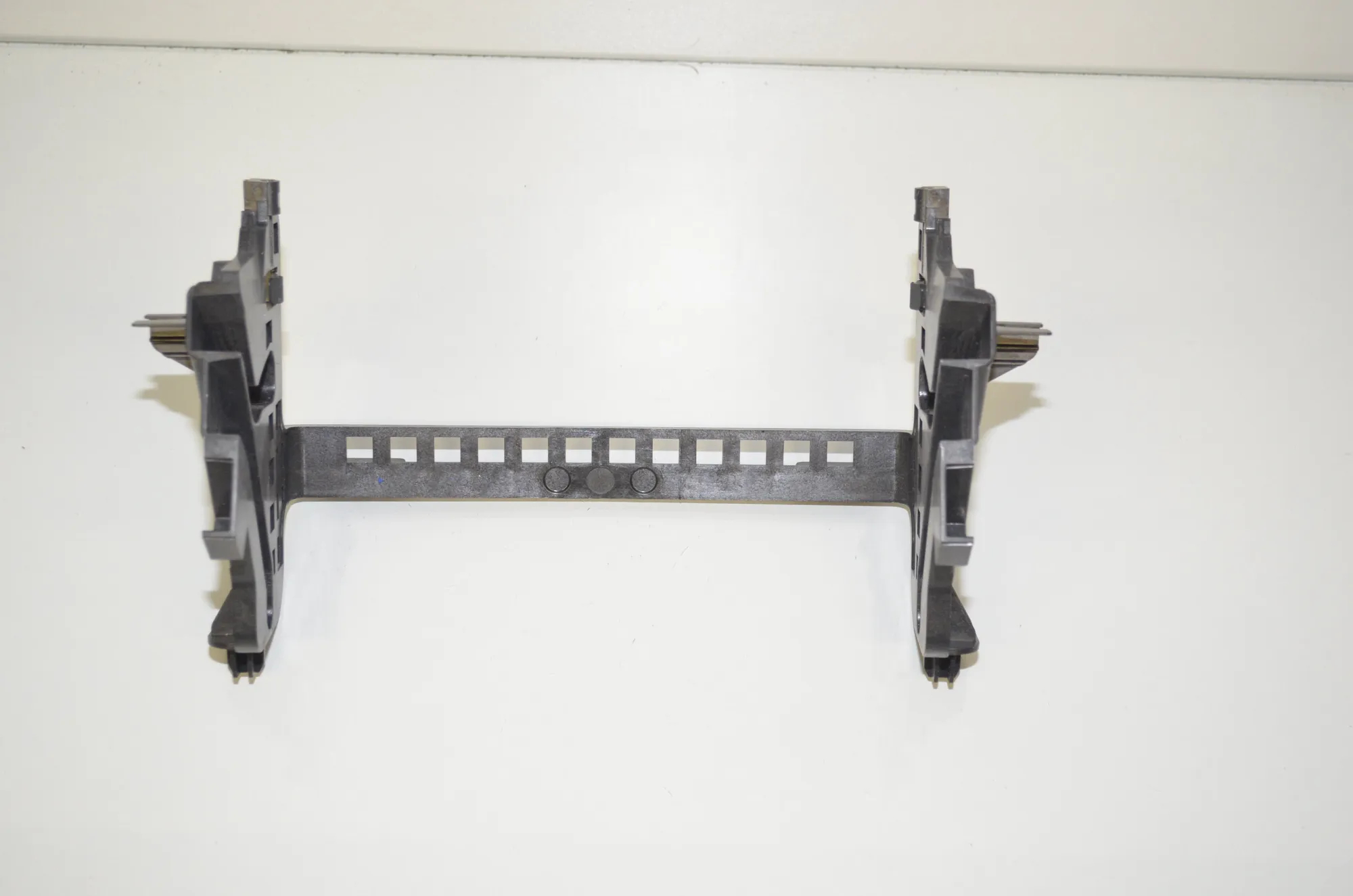 Bracket – OEM 6811443 · BMW 3 Touring (G21) (2019 - -) 318 d 2020 – 2