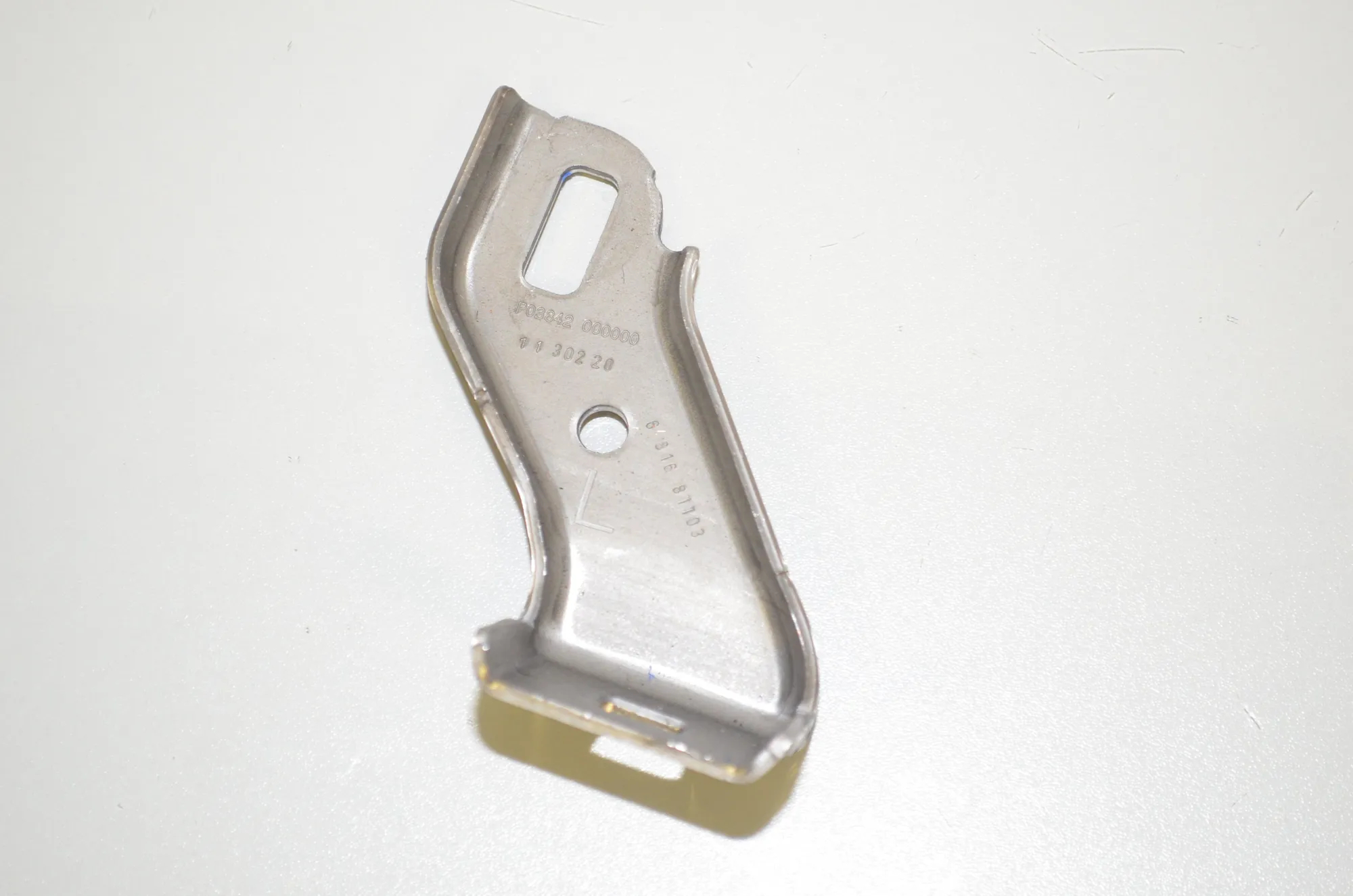 Bracket – OEM 6816811 · BMW 3 Touring (G21) (2019 - -) 318 d 2020