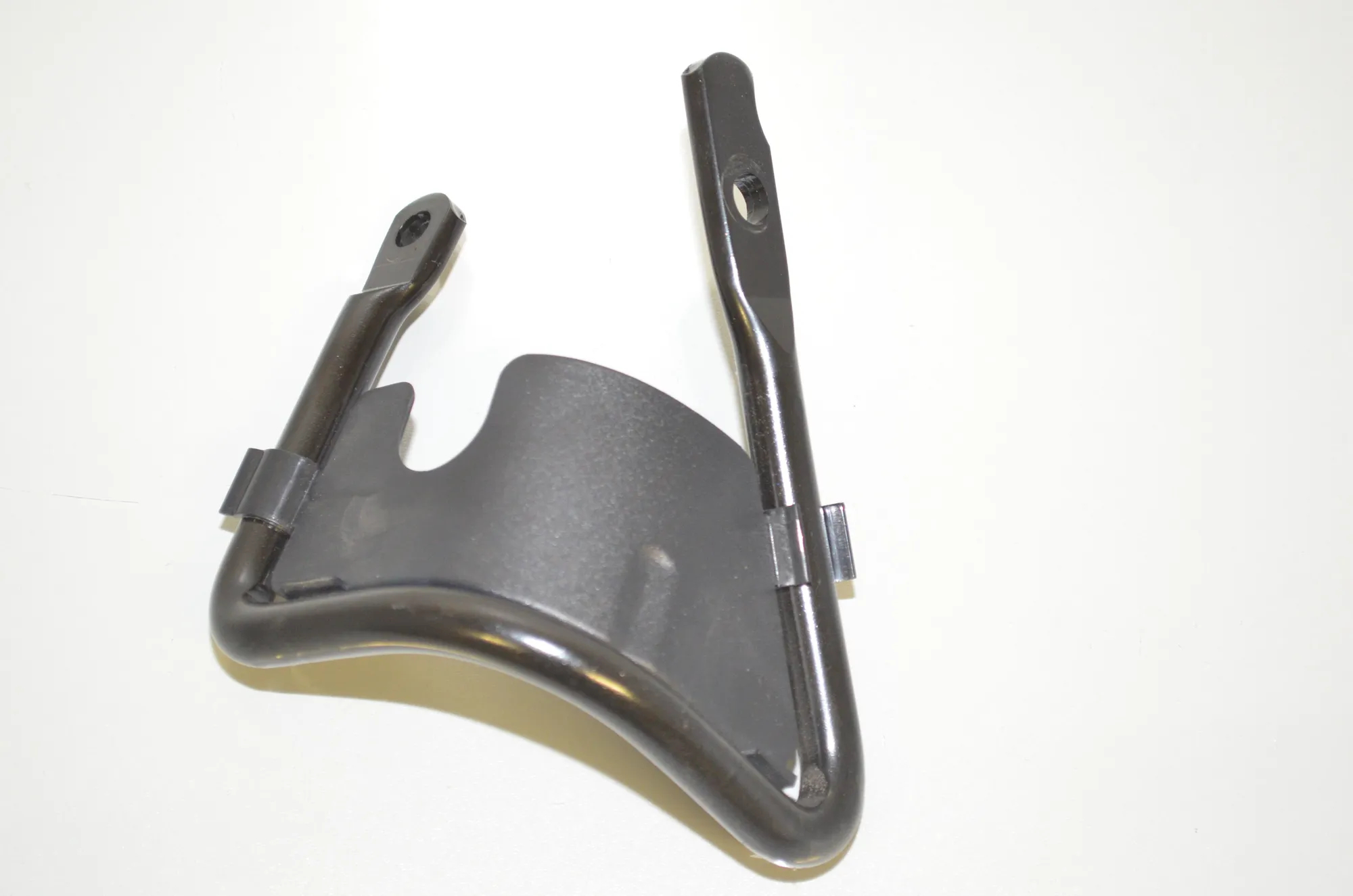 Bracket – OEM 7489111 · BMW 3 Touring (G21) (2019 - -) 318 d 2020 – 2