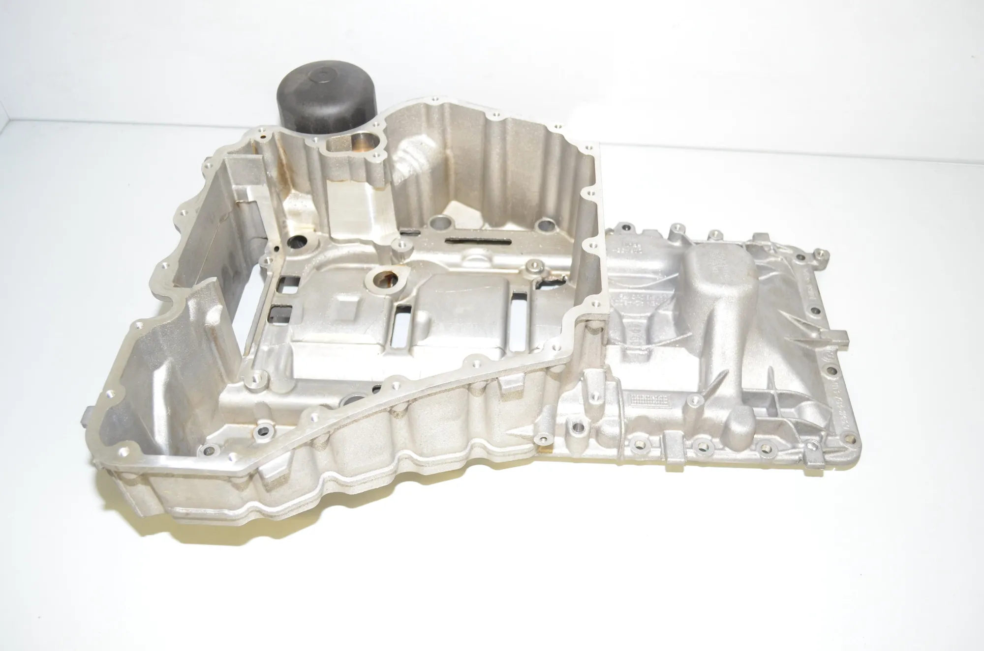 Oil Pan – OEM 7843141 · BMW 5 (F10) BMW 5 (F10) M5 2015 – 3