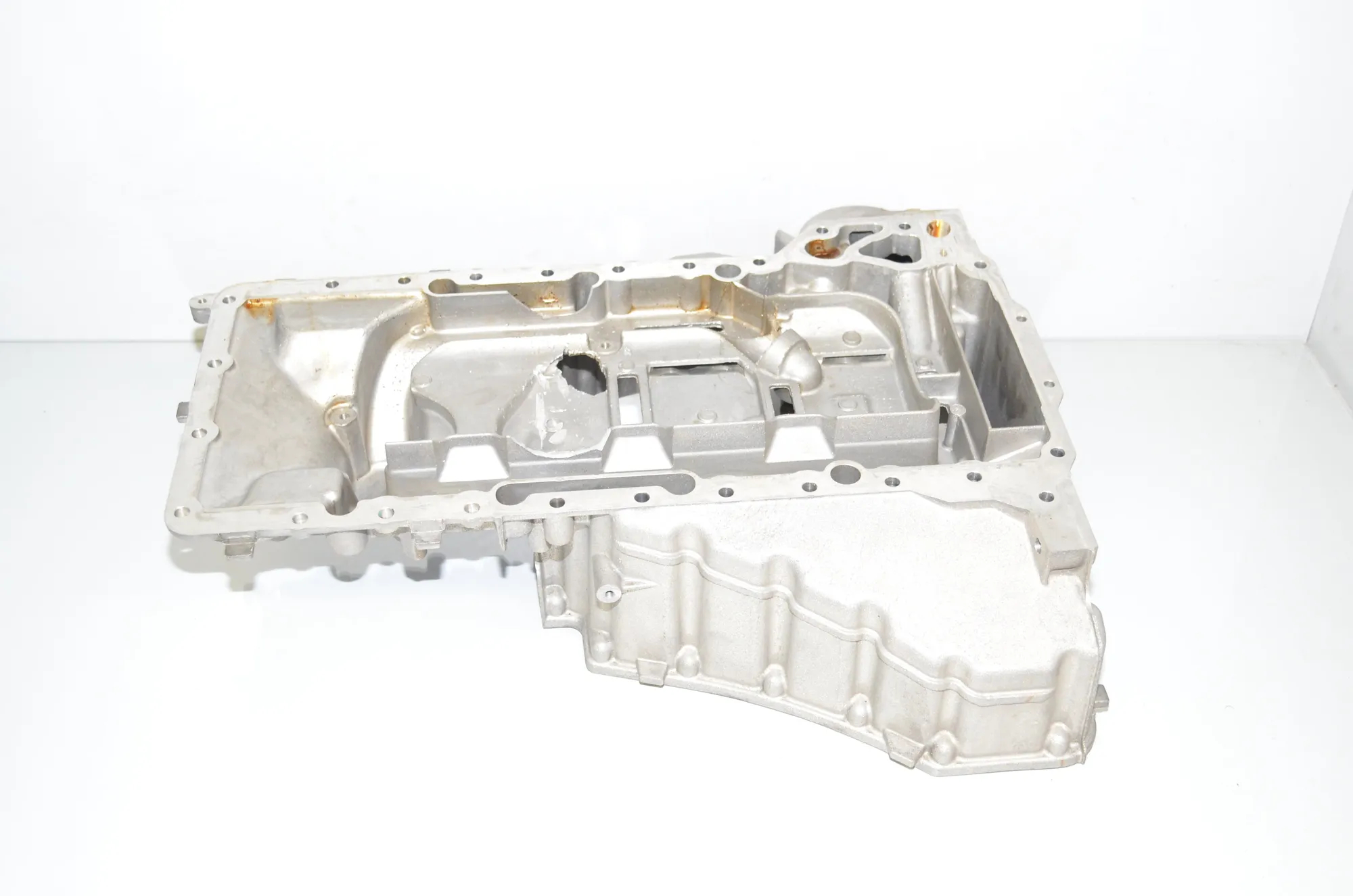 Oil Pan – OEM 7843141 · BMW 5 (F10) BMW 5 (F10) M5 2015