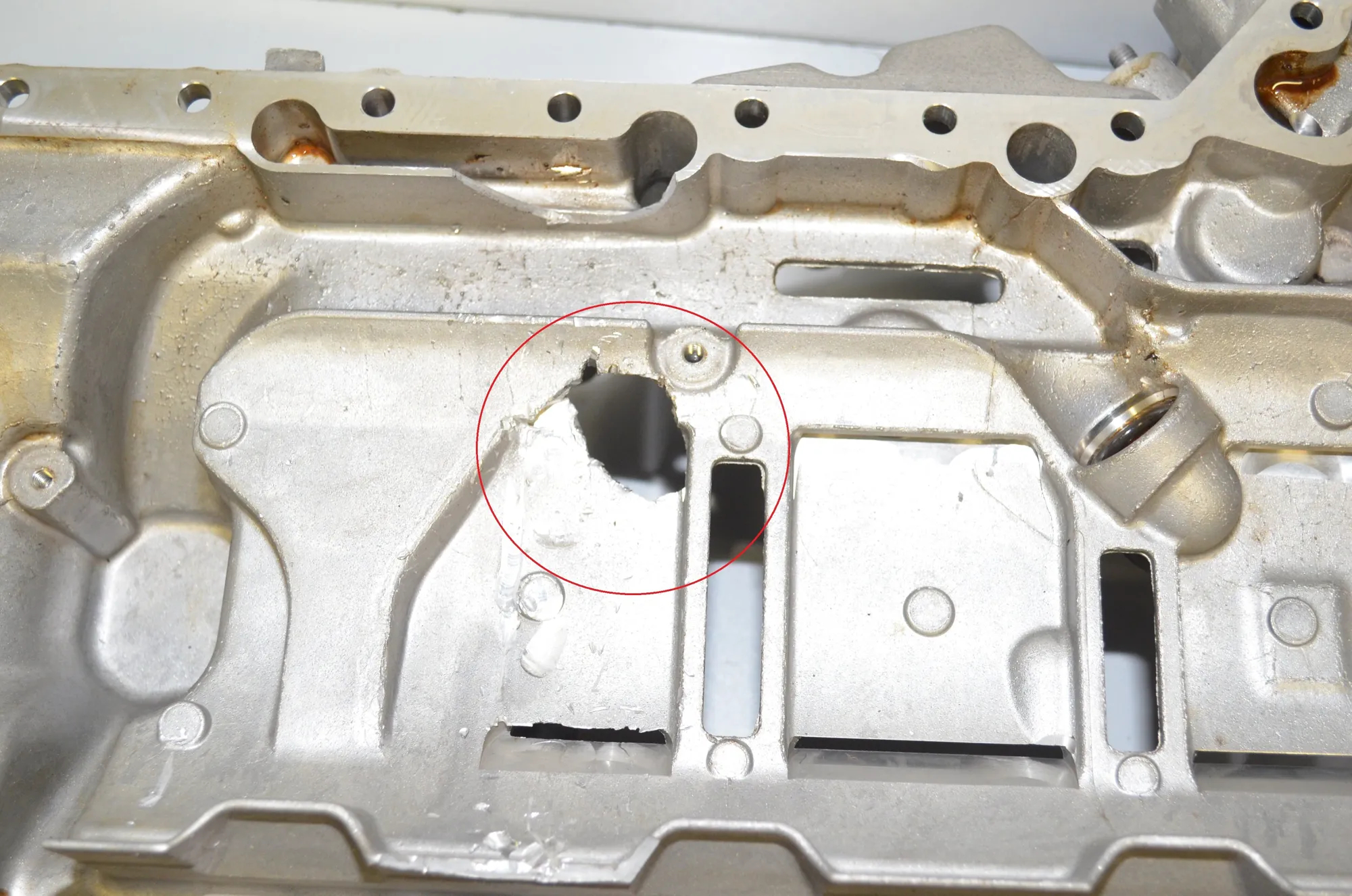 Oil Pan – OEM 7843141 · BMW 5 (F10) BMW 5 (F10) M5 2015 – 5