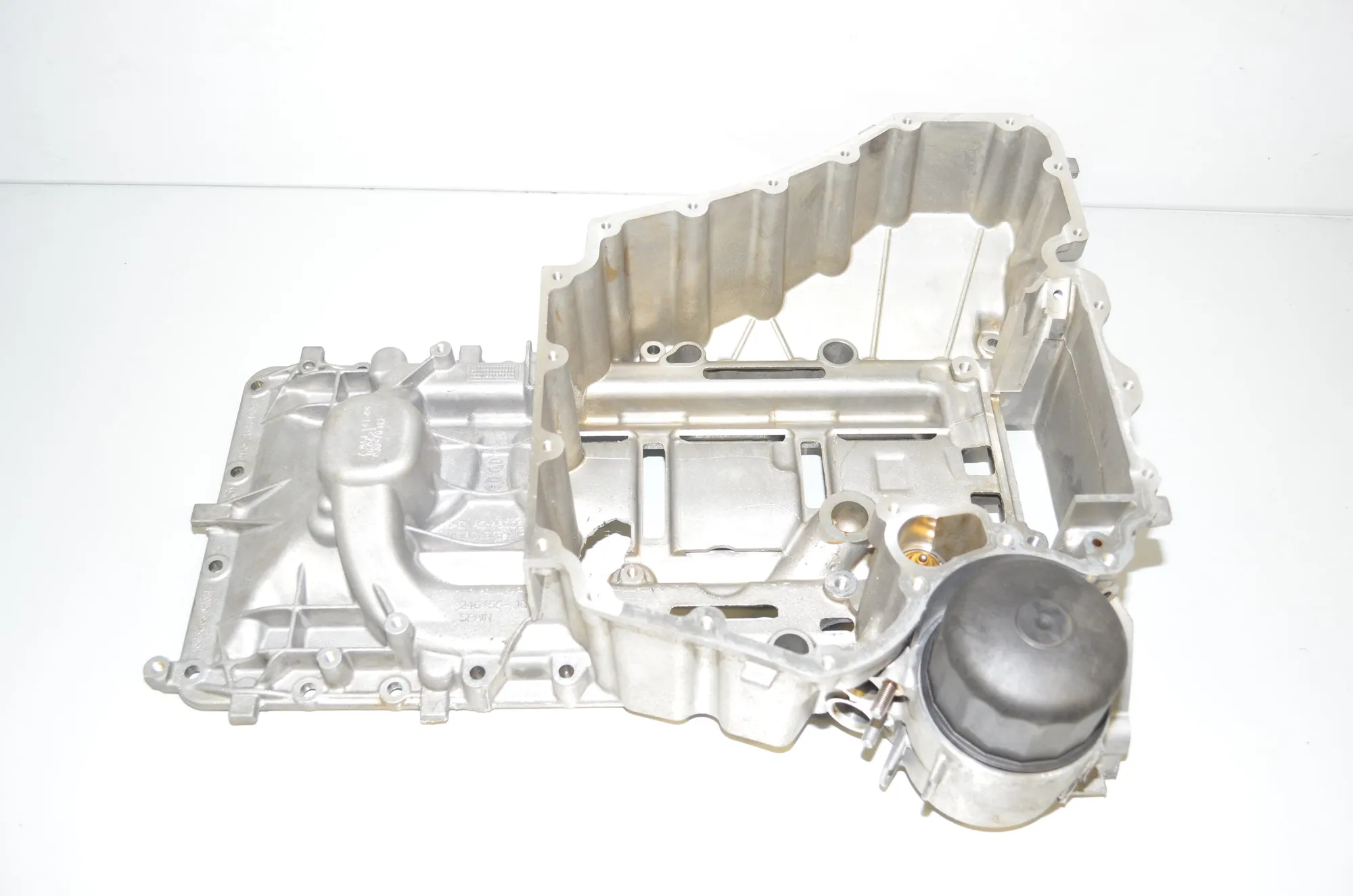 Oil Pan – OEM 7843141 · BMW 5 (F10) BMW 5 (F10) M5 2015 – 2