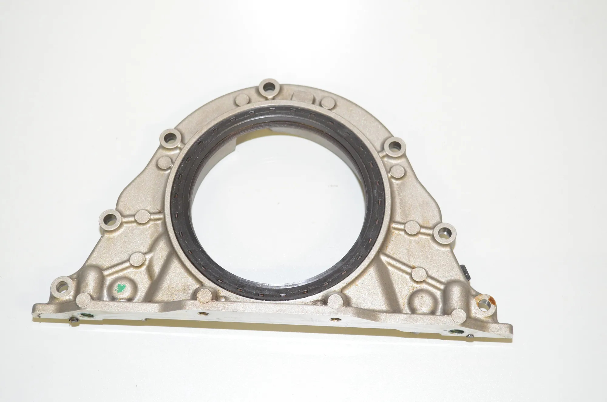 Other Engine Compartment Parts – OEM 7843353 · BMW 5 (F10) BMW 5 (F10) M5 2015