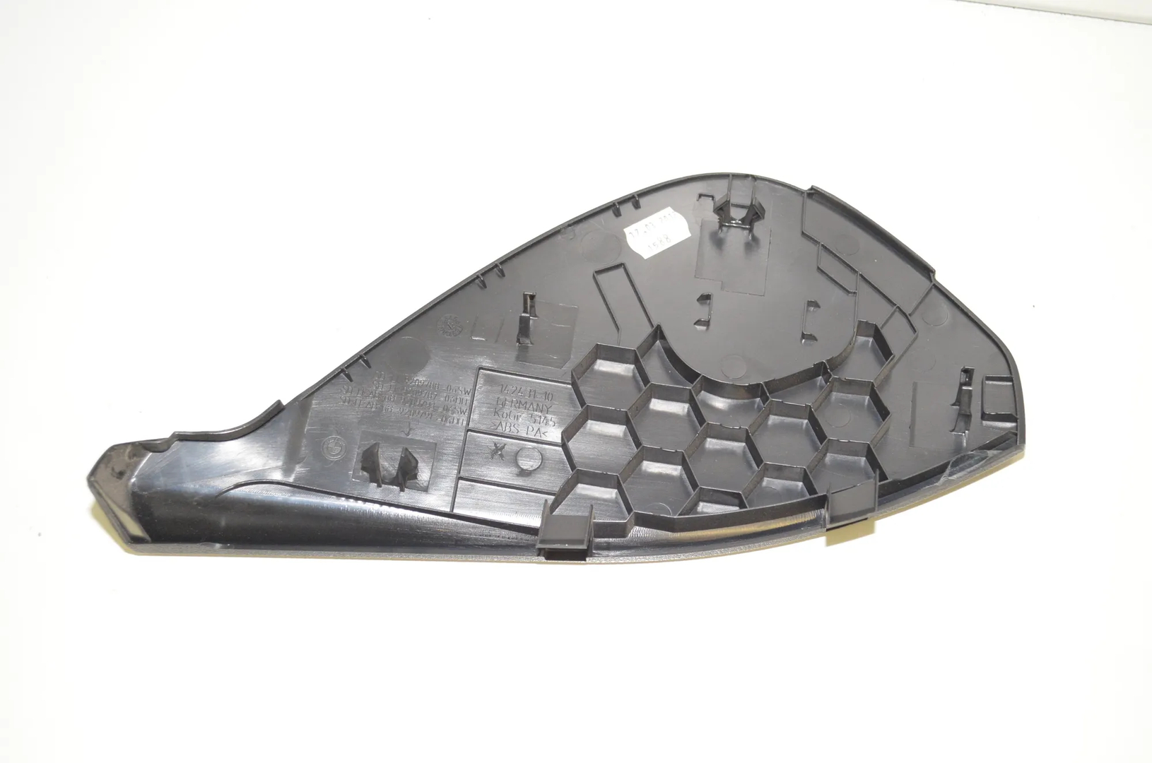 Dashboard Side Trim – OEM 9209788 · BMW 5 Touring (F11) 530 d 2012 – 3