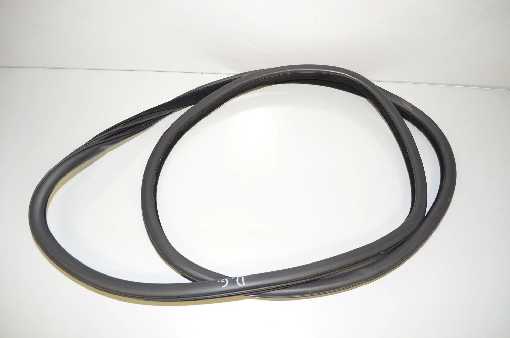 Rear Right Door Seal Rubber – OEM 7199770 · BMW 5 Touring (F11) 530 d 2012 – 2