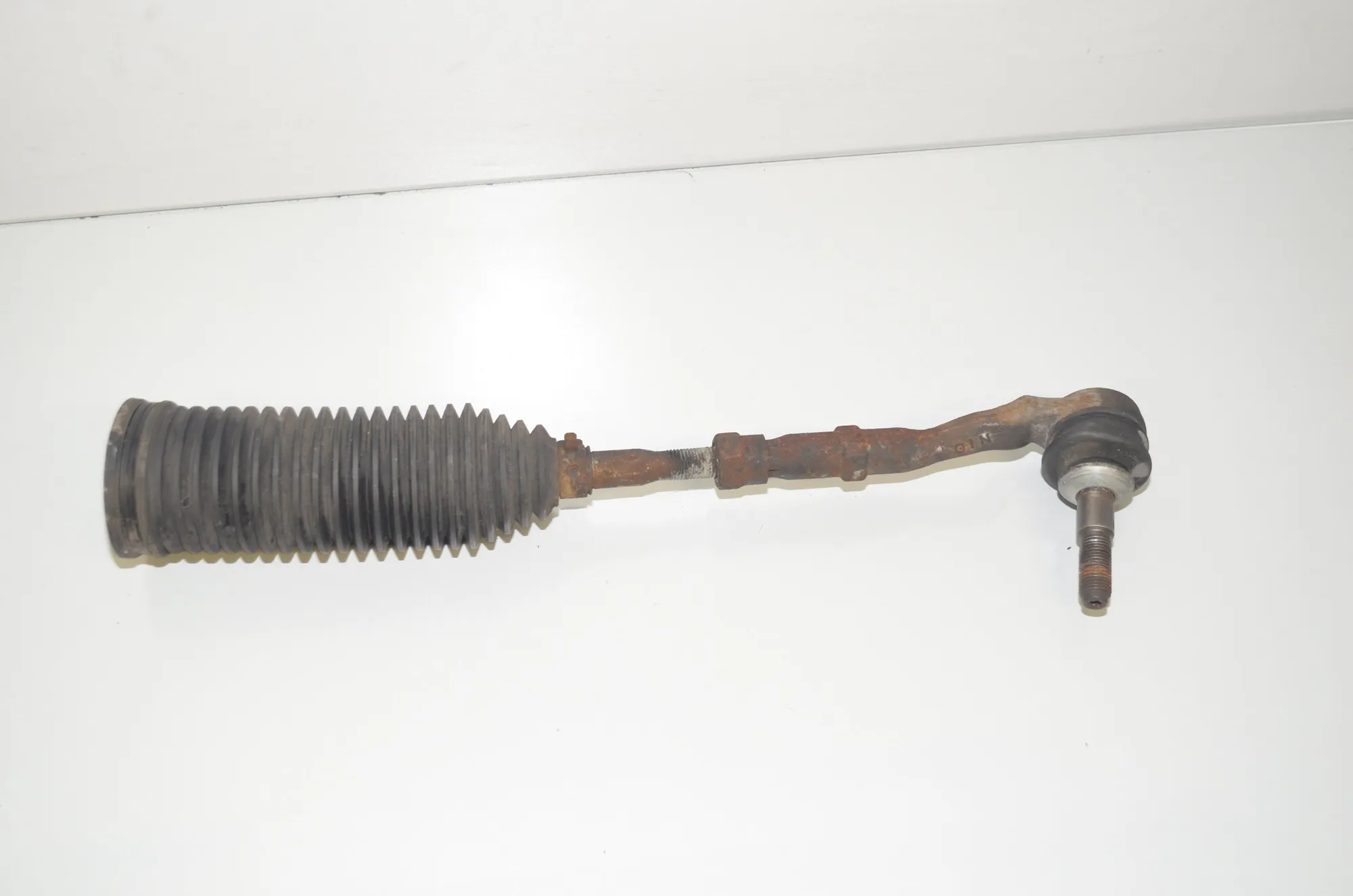 Left Side Steering Tie Rod – OEM 6784716 · BMW 5 Touring (F11) 530 d 2012 – 2