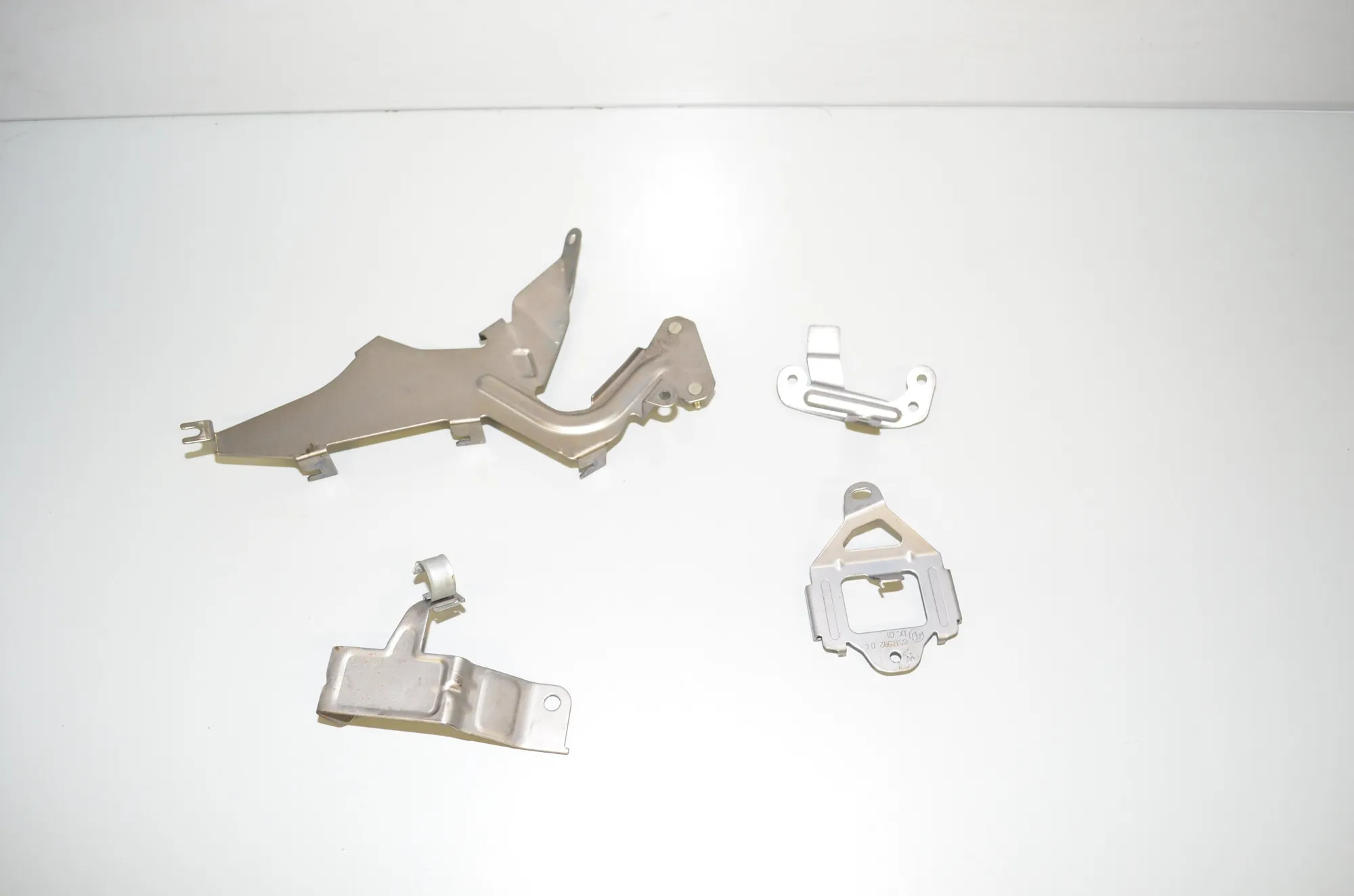 Bracket – OEM 8519468 · BMW X6 (F16, F86) M 50 d 2016 – 3
