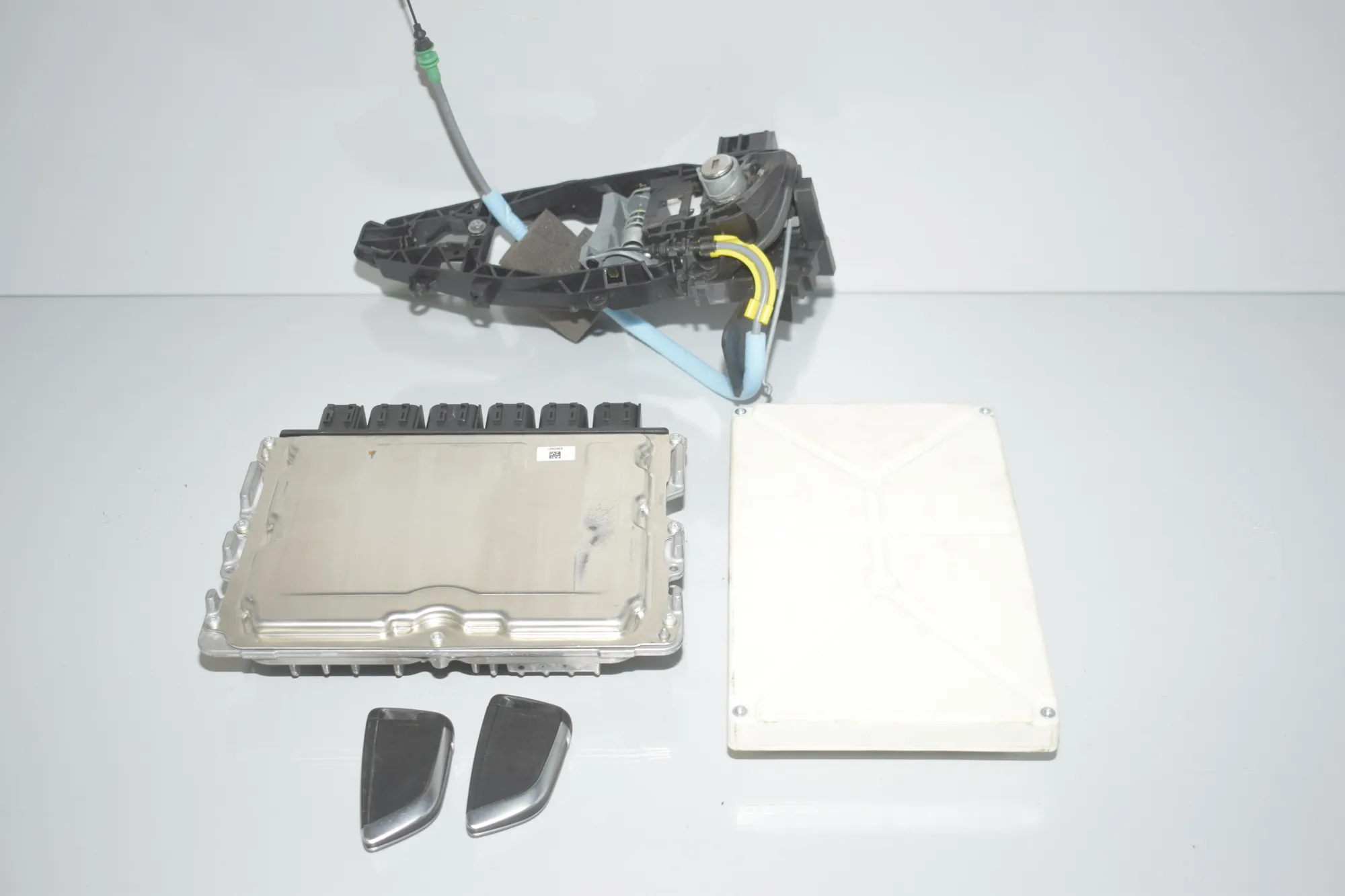 Engine Ignition ECU Set – OEM 5A34CF5 · BMW 3 Touring (G21) (2019 - -) 318 d 2020 – 3