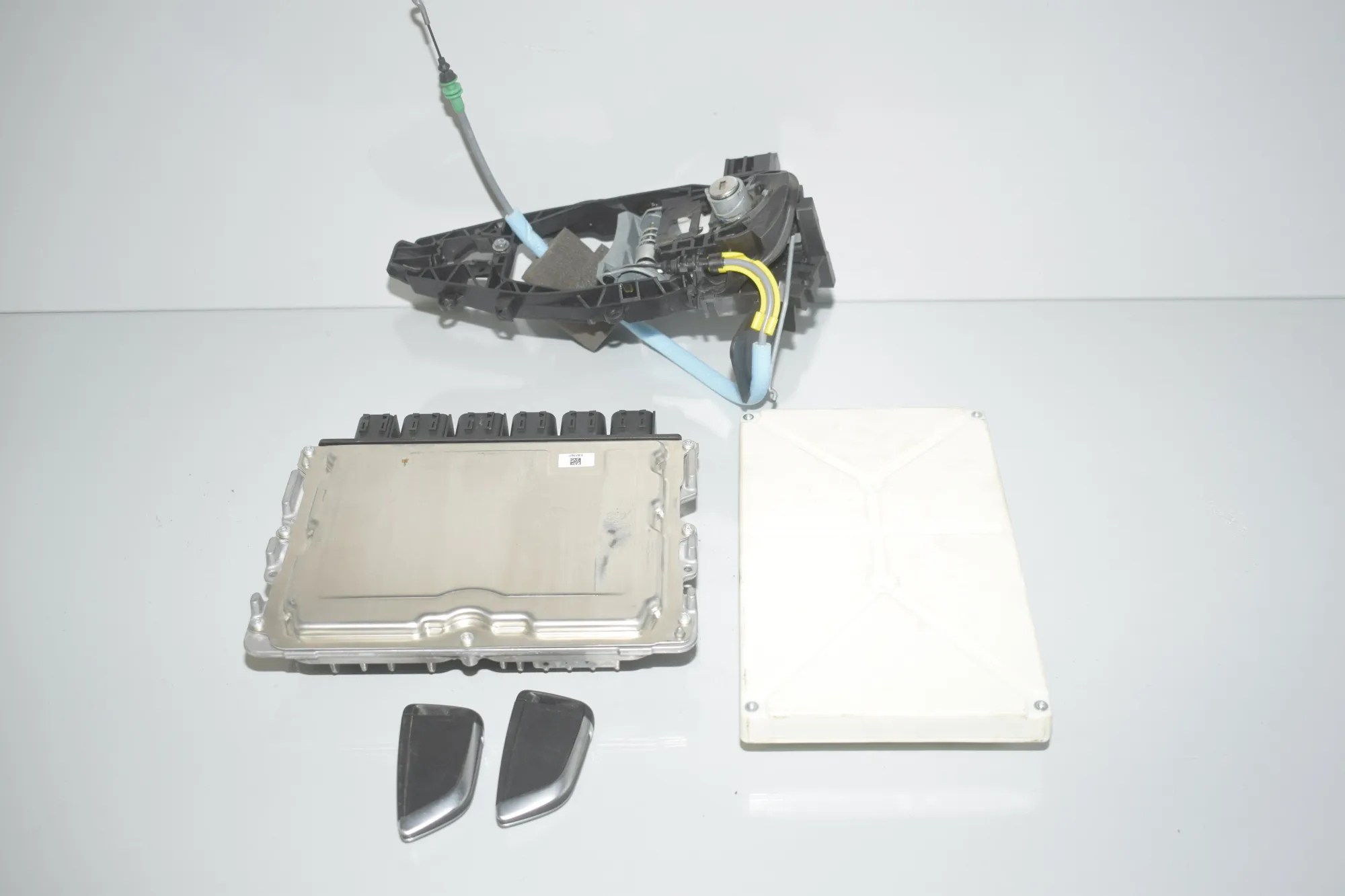 Engine Ignition ECU Set – OEM 5A34CF5 · BMW 3 Touring (G21) (2019 - -) 318 d 2020 – 4