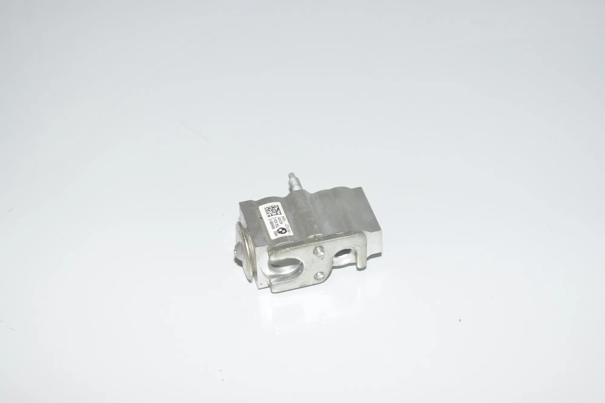 A/C Conditioner Expansion Valve – OEM 6994989 · BMW 3 Touring (G21) (2019 - -) 318 d 2020 – 4