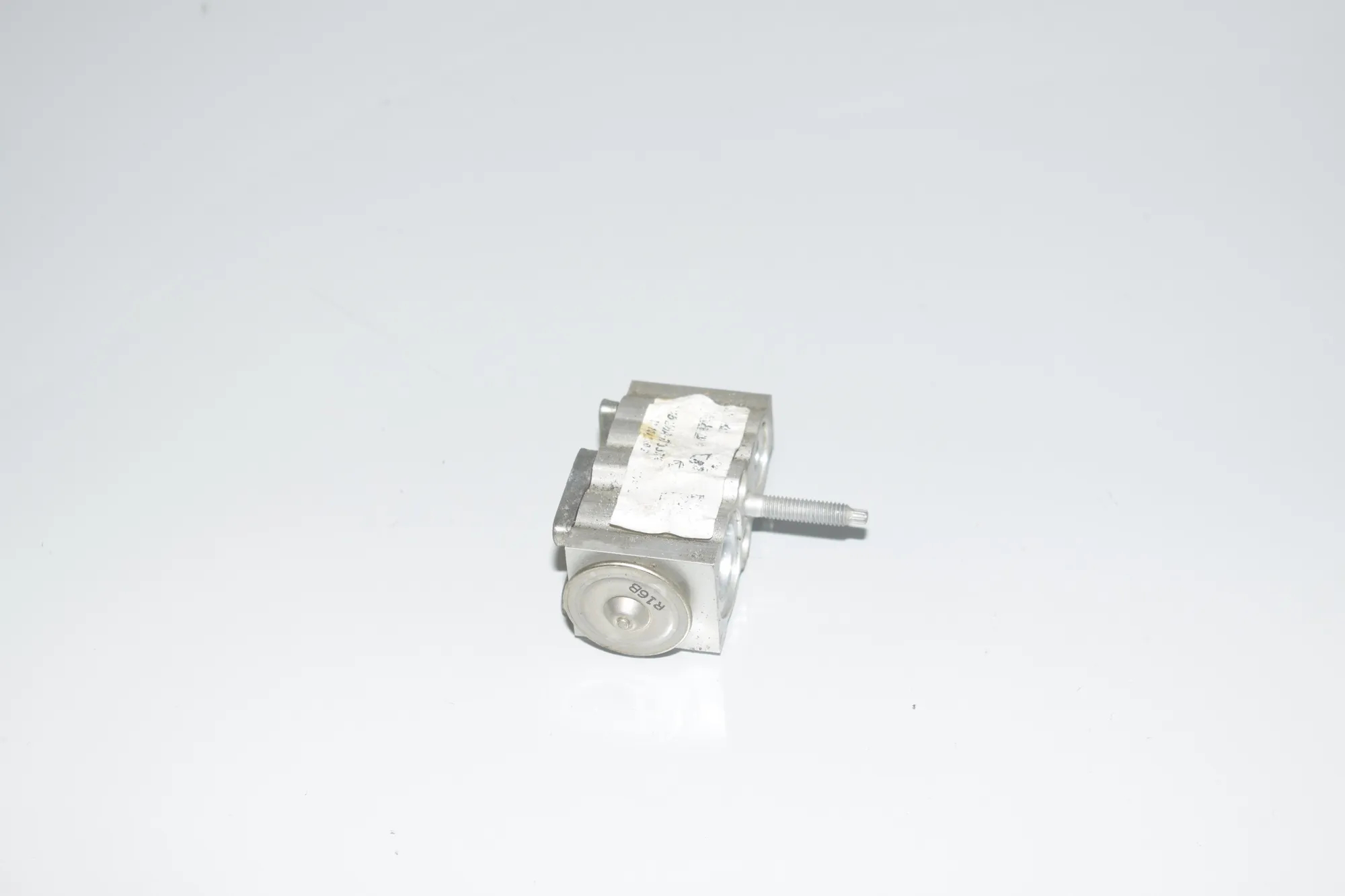 A/C Conditioner Expansion Valve – OEM 6994989 · BMW 3 Touring (G21) (2019 - -) 318 d 2020 – 2