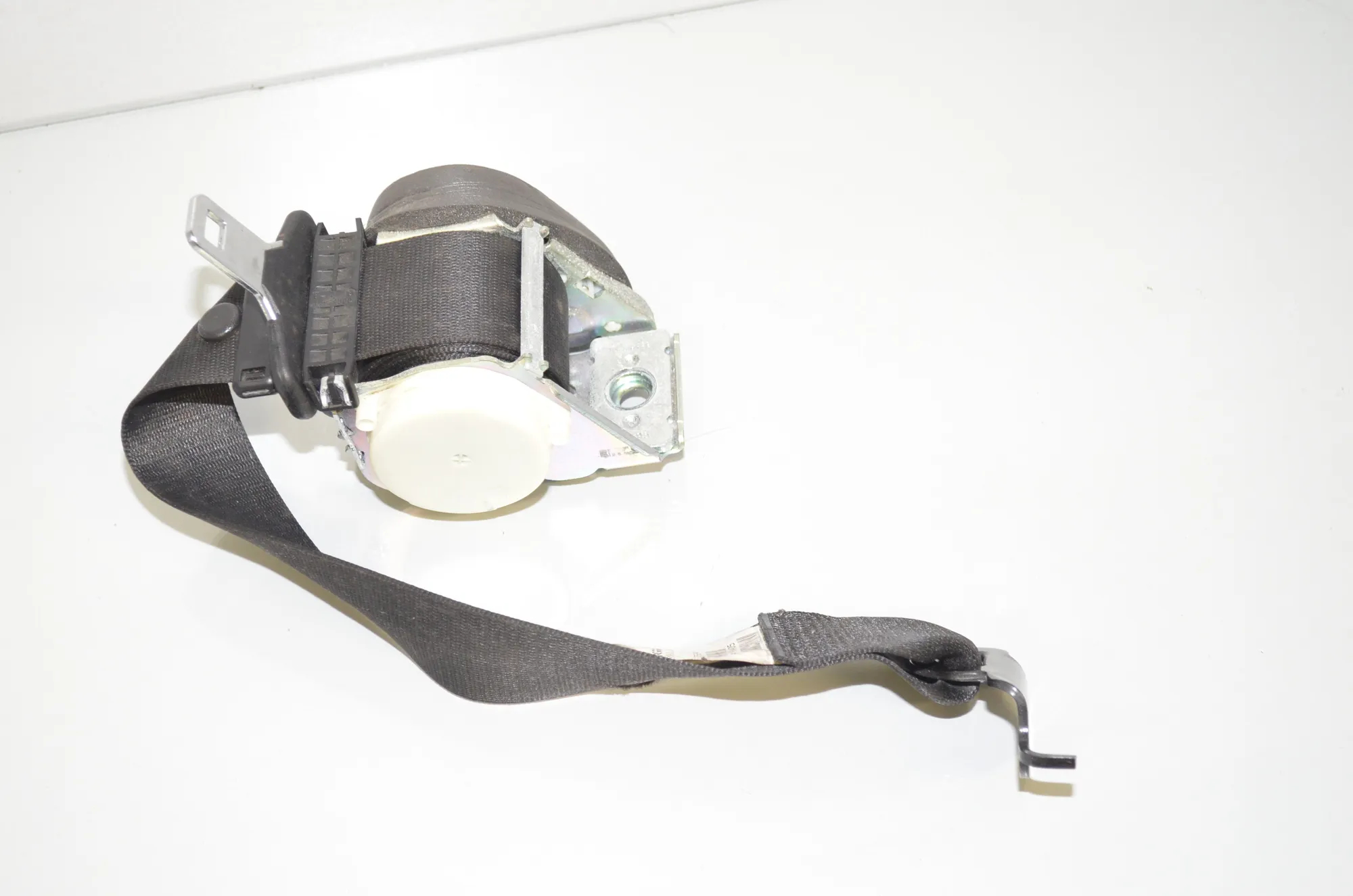 Rear Right Seatbelt – OEM 7266552 · BMW X3 (F25) xDrive 35 i 2011 – 2