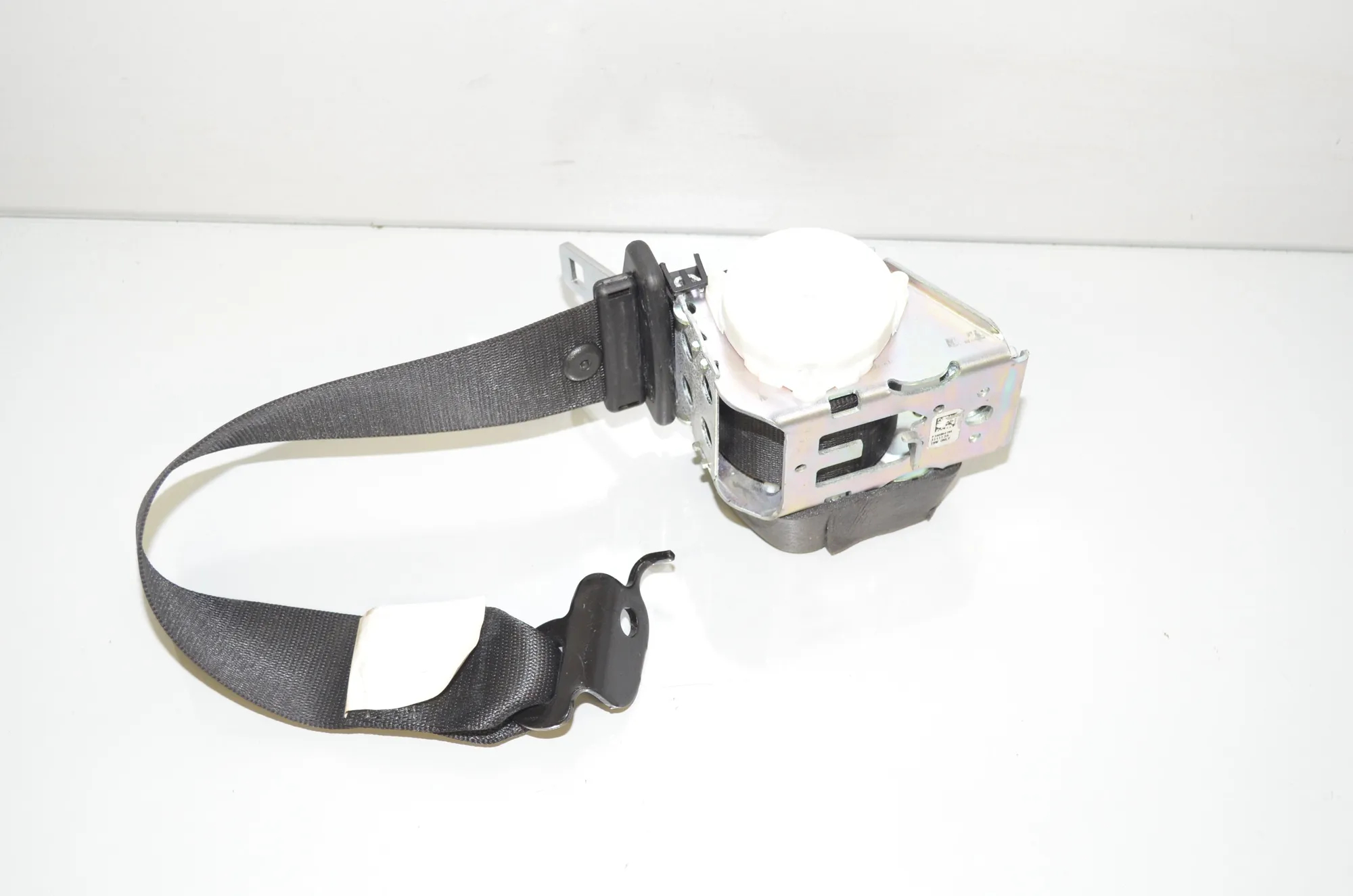 Rear Left Seatbelt – OEM 7258447 · BMW X3 (F25) xDrive 35 i 2011 – 3