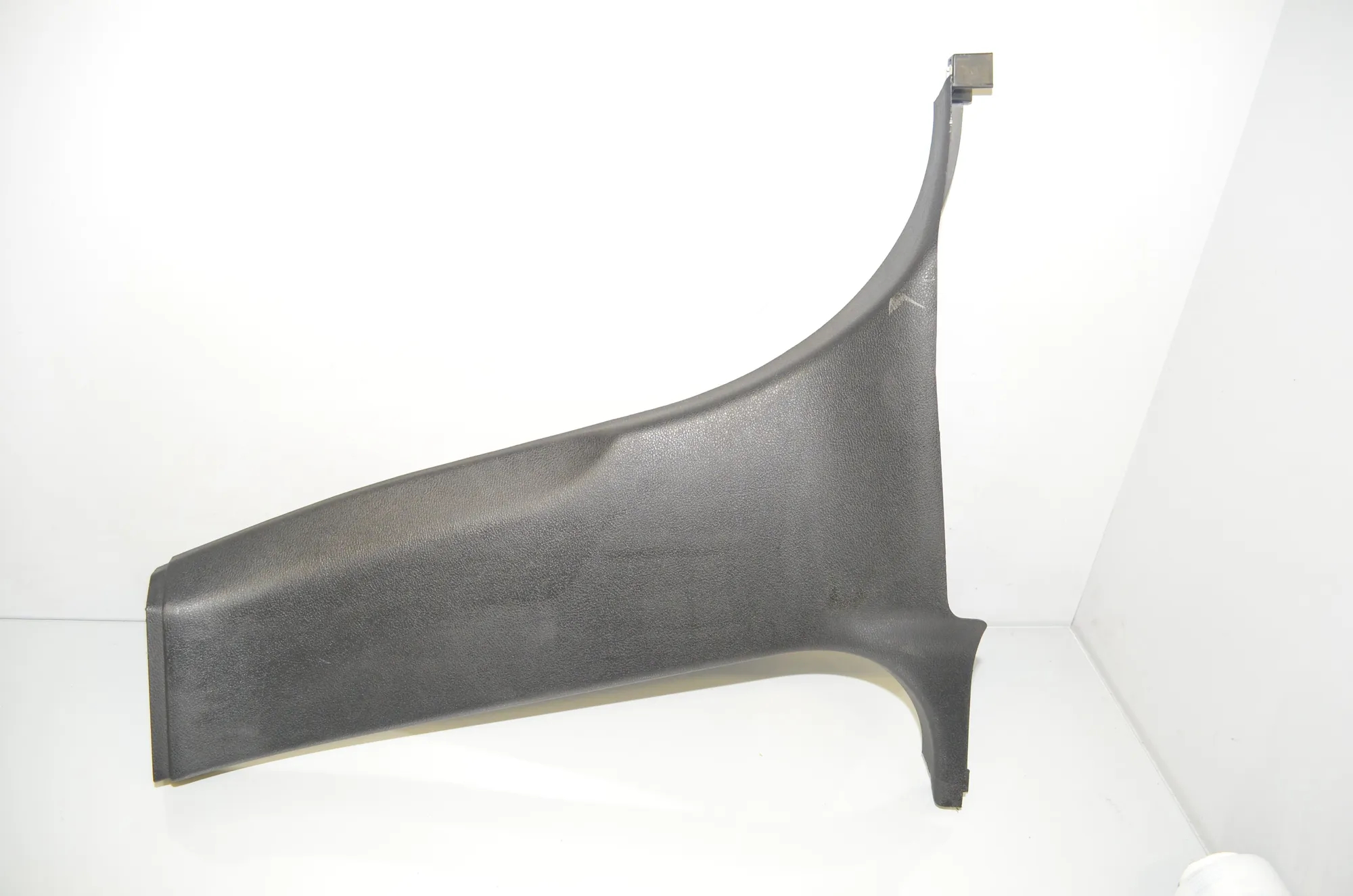 Left Side B Pillar Trim – OEM 9169307 · BMW X3 (F25) xDrive 35 i 2011