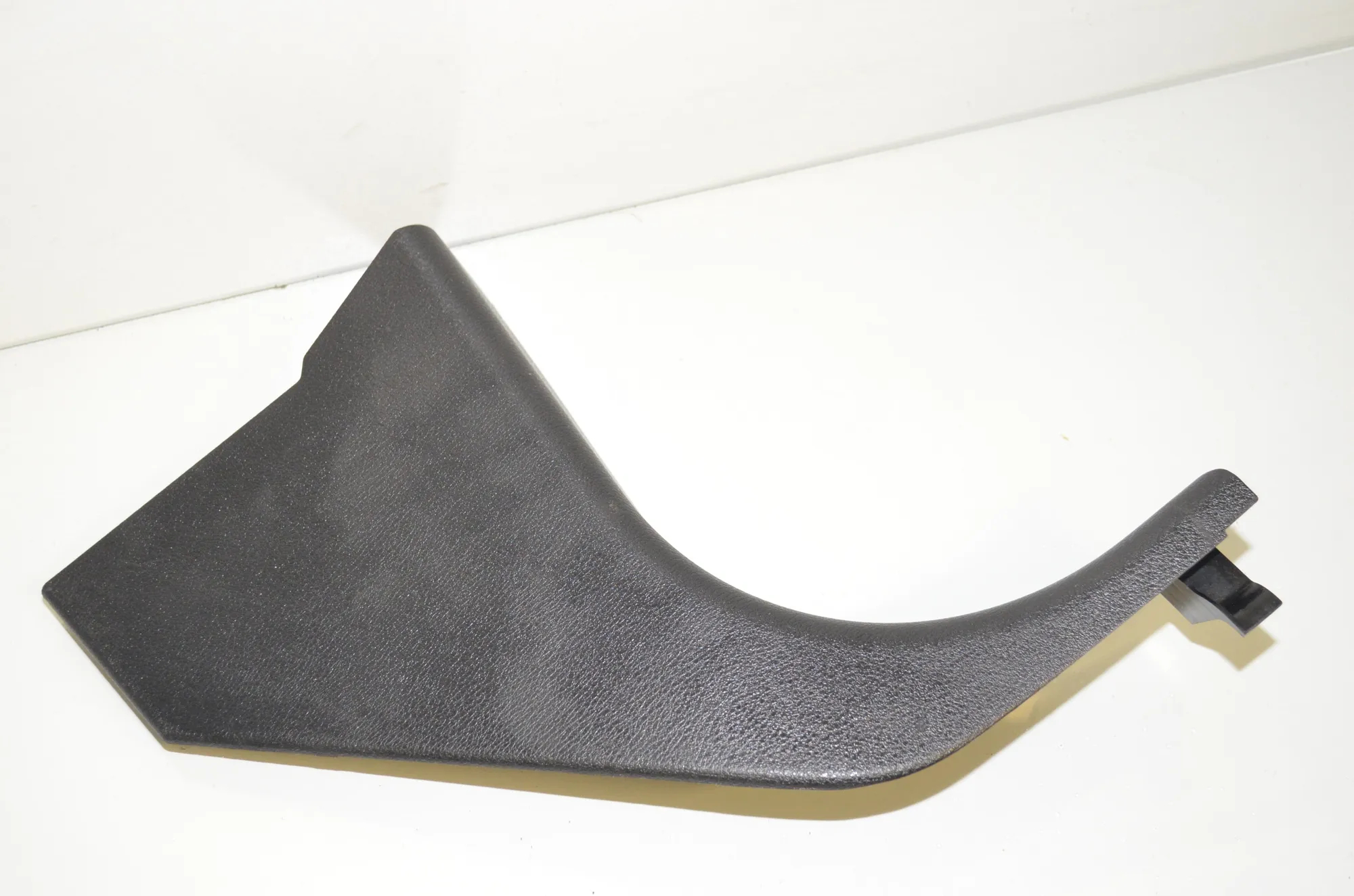 Front Right A Pillar Trim – OEM 9175044 · BMW X3 (F25) xDrive 35 i 2011