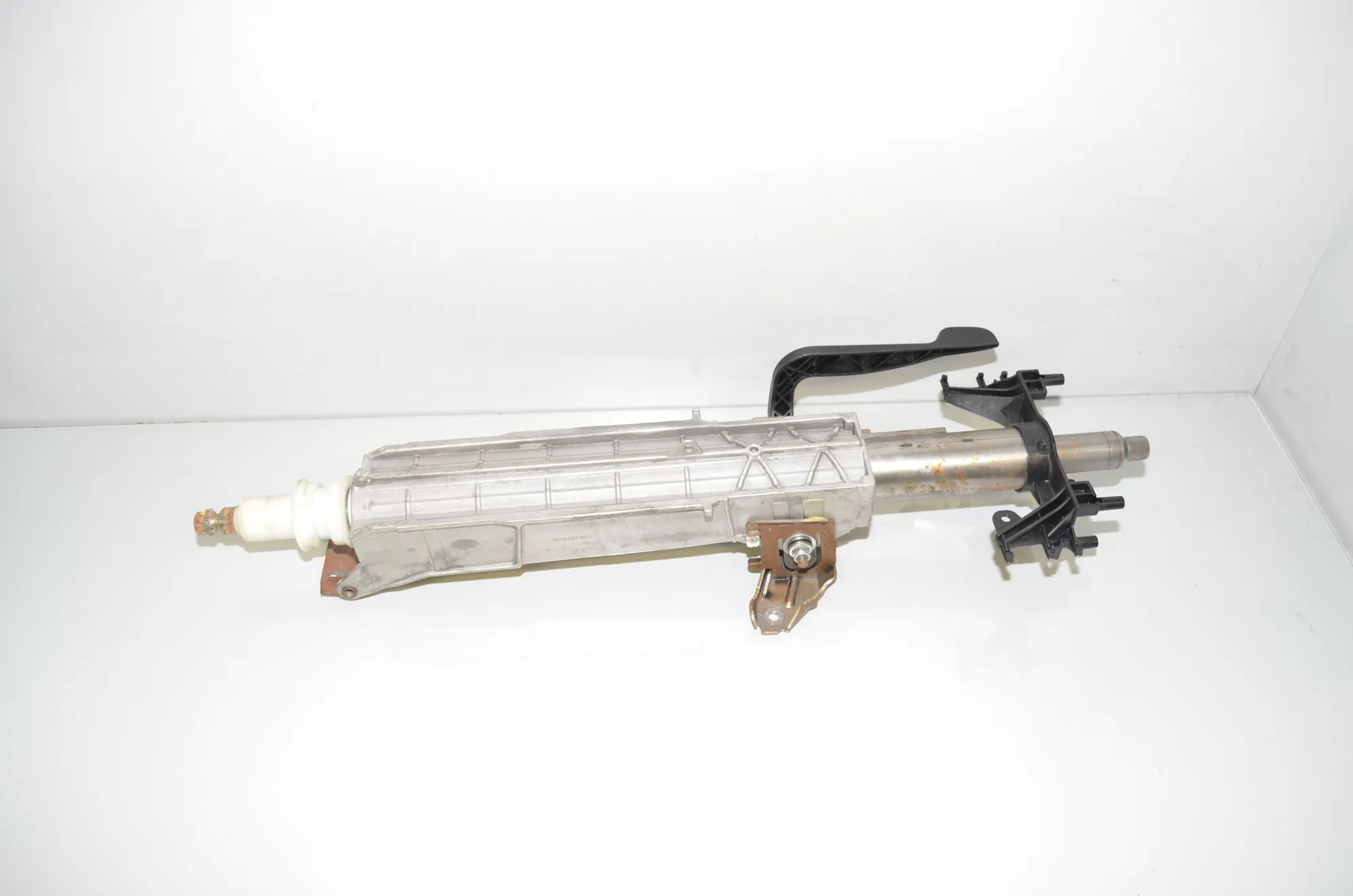 Steering Wheel Adjustment Mechanism – OEM 6854045 · BMW X3 (F25) xDrive 35 i 2011