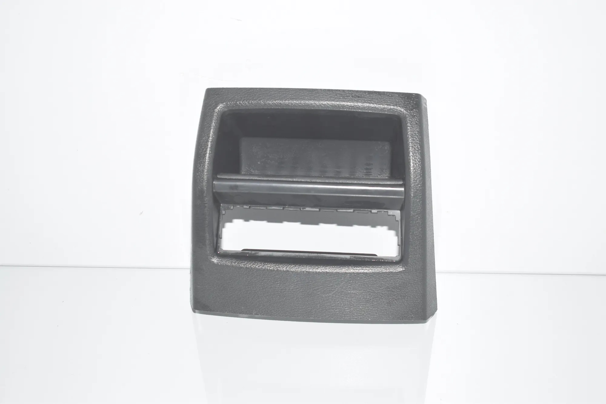 Other Interior Parts – OEM 9184479 · BMW X3 (F25) xDrive 35 i 2011