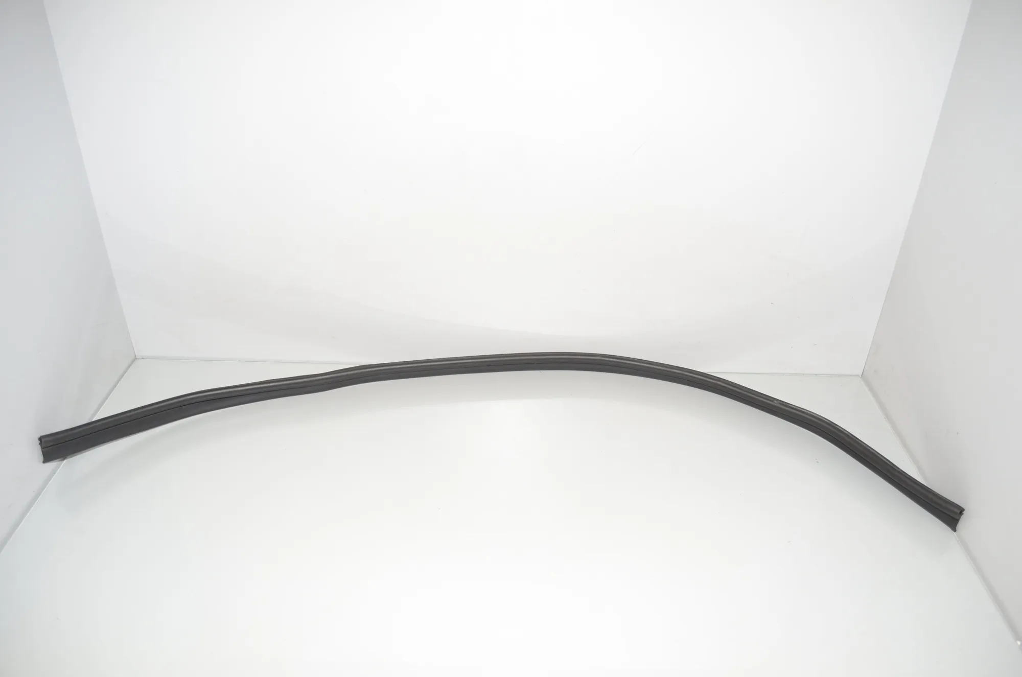 Engine Rubber Seal – OEM 8737140 · BMW 2 Active Tourer (U06) BMW 2 Active Tourer (U06) 218d 2022 – 3