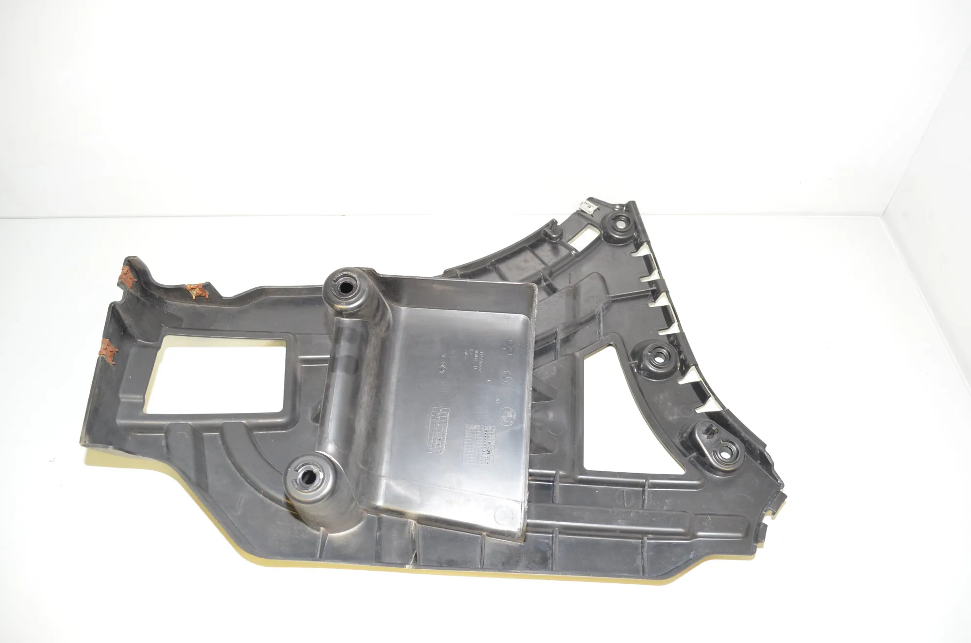 Rear Right Bumper Bracket – OEM 7210078 · BMW X3 (F25) xDrive 35 i 2011 – 3