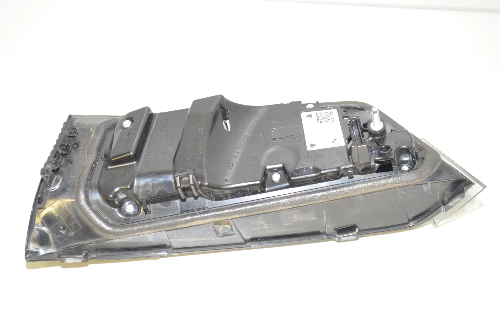 Left Side Tailgate Tail Light – OEM 7420453 · BMW 3 (G20, G28) (2018 - -) 330 e 2021 – 3