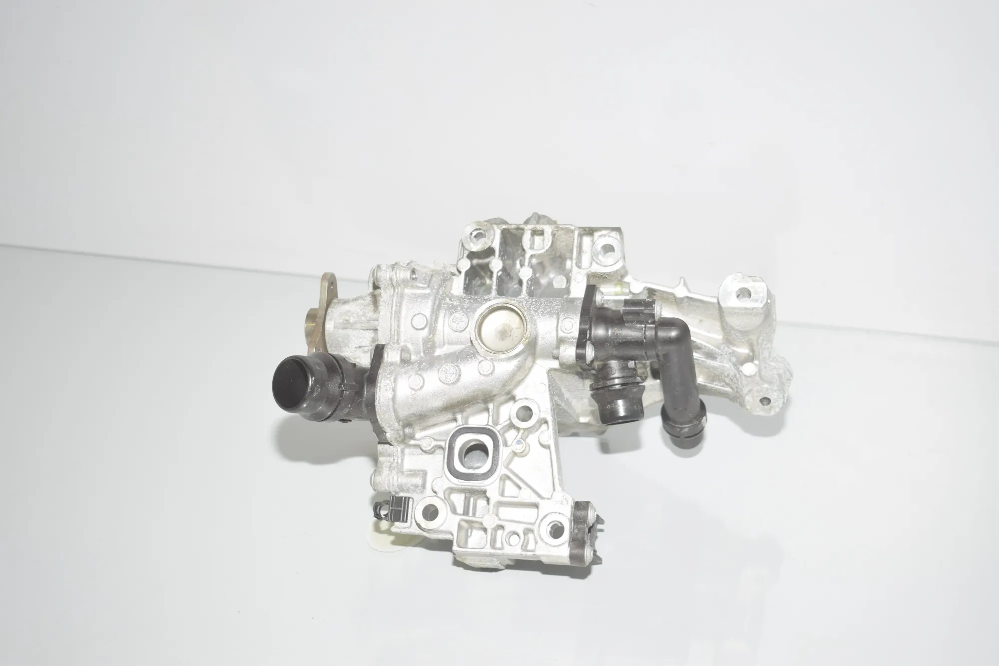 Water Pump – OEM 8650987 · BMW 3 (G20, G28) (2018 - -) 330 e 2021 – 4