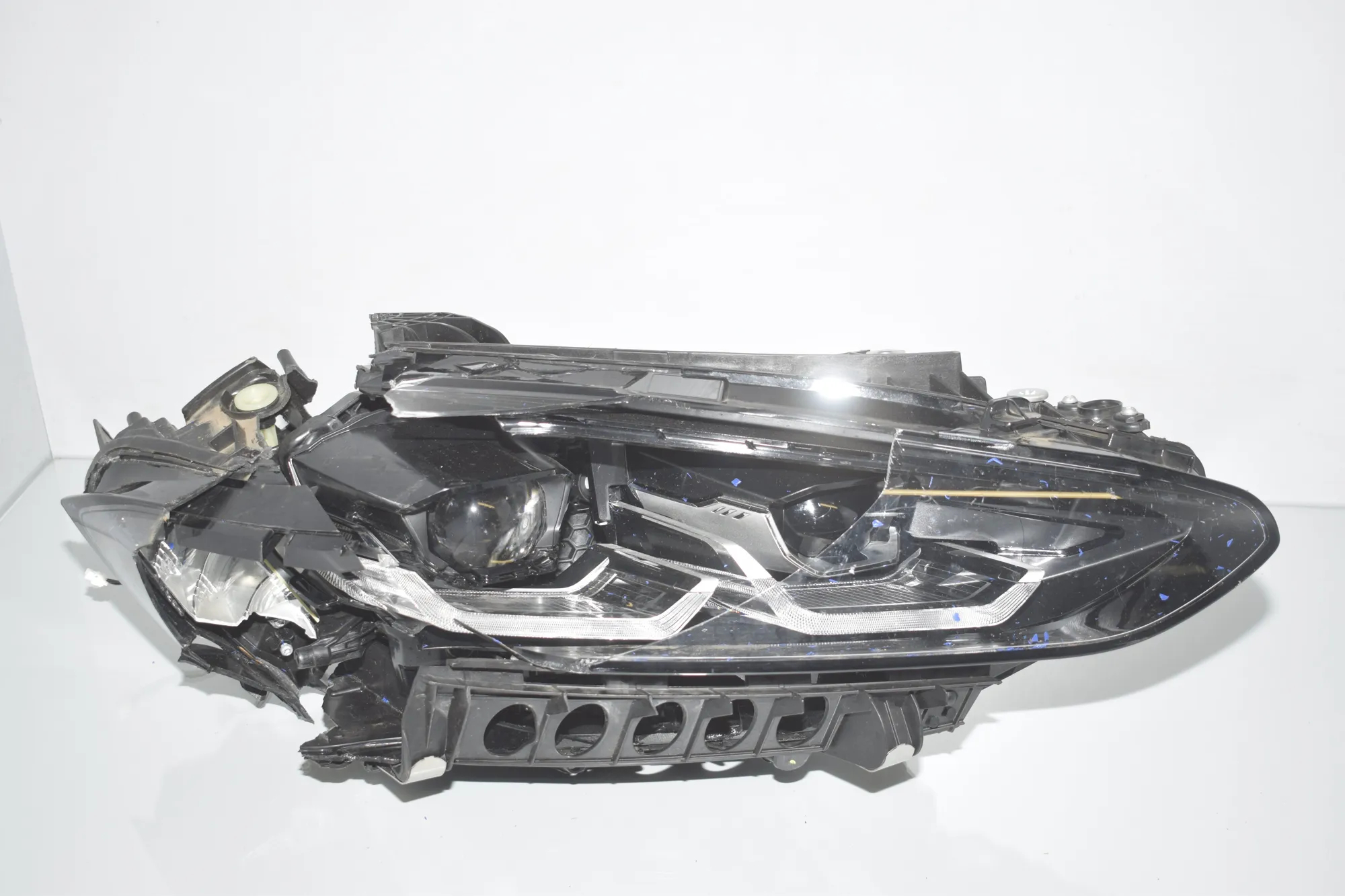 Front Right Headlight – OEM 5A19352 · BMW i4 (G26) BMW i4 (G26) 2022 – 4