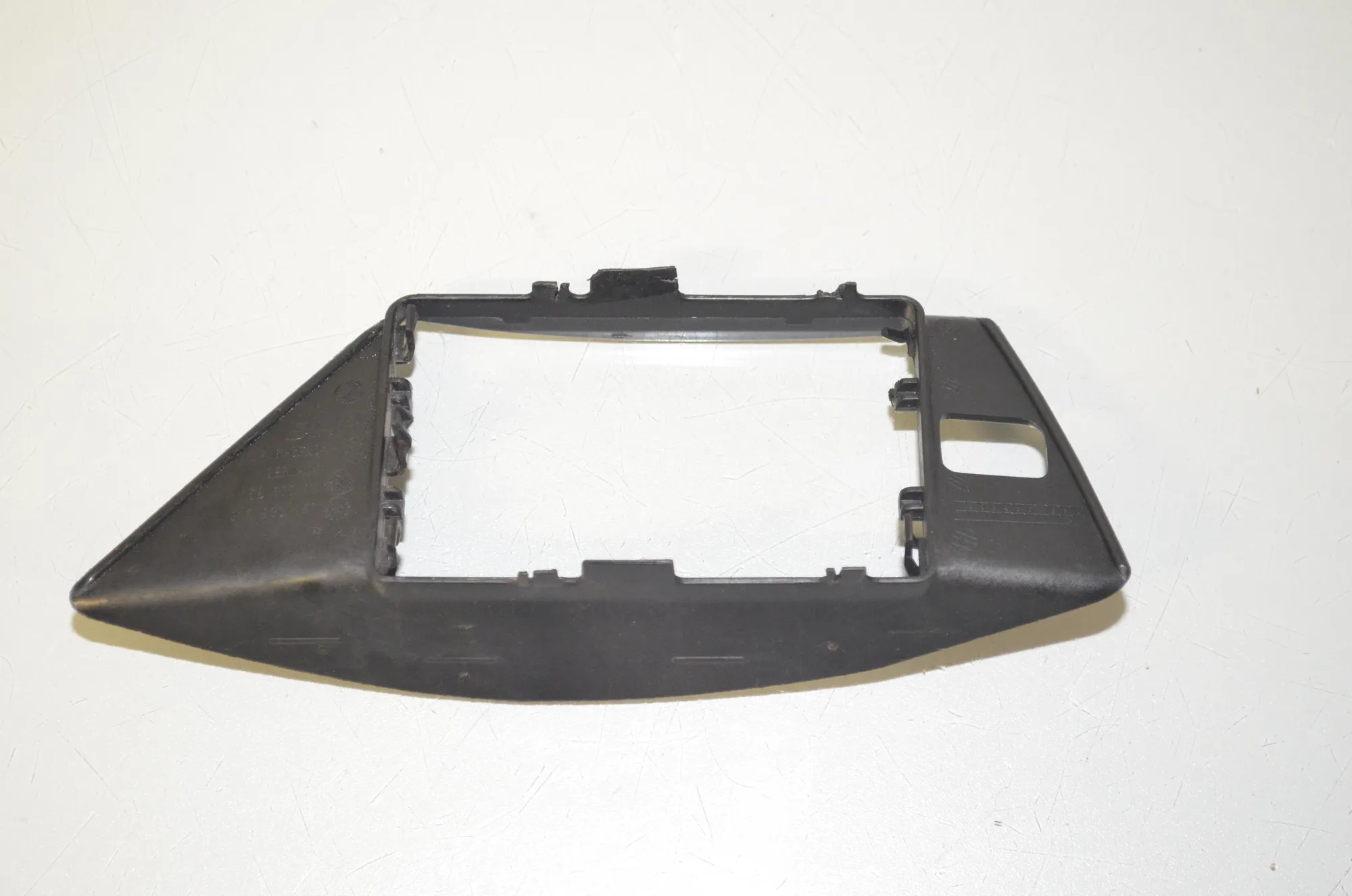Other Body Parts – OEM 7933157 · BMW 3 Touring (G21) (2019 - -) 318 d 2020 – 3
