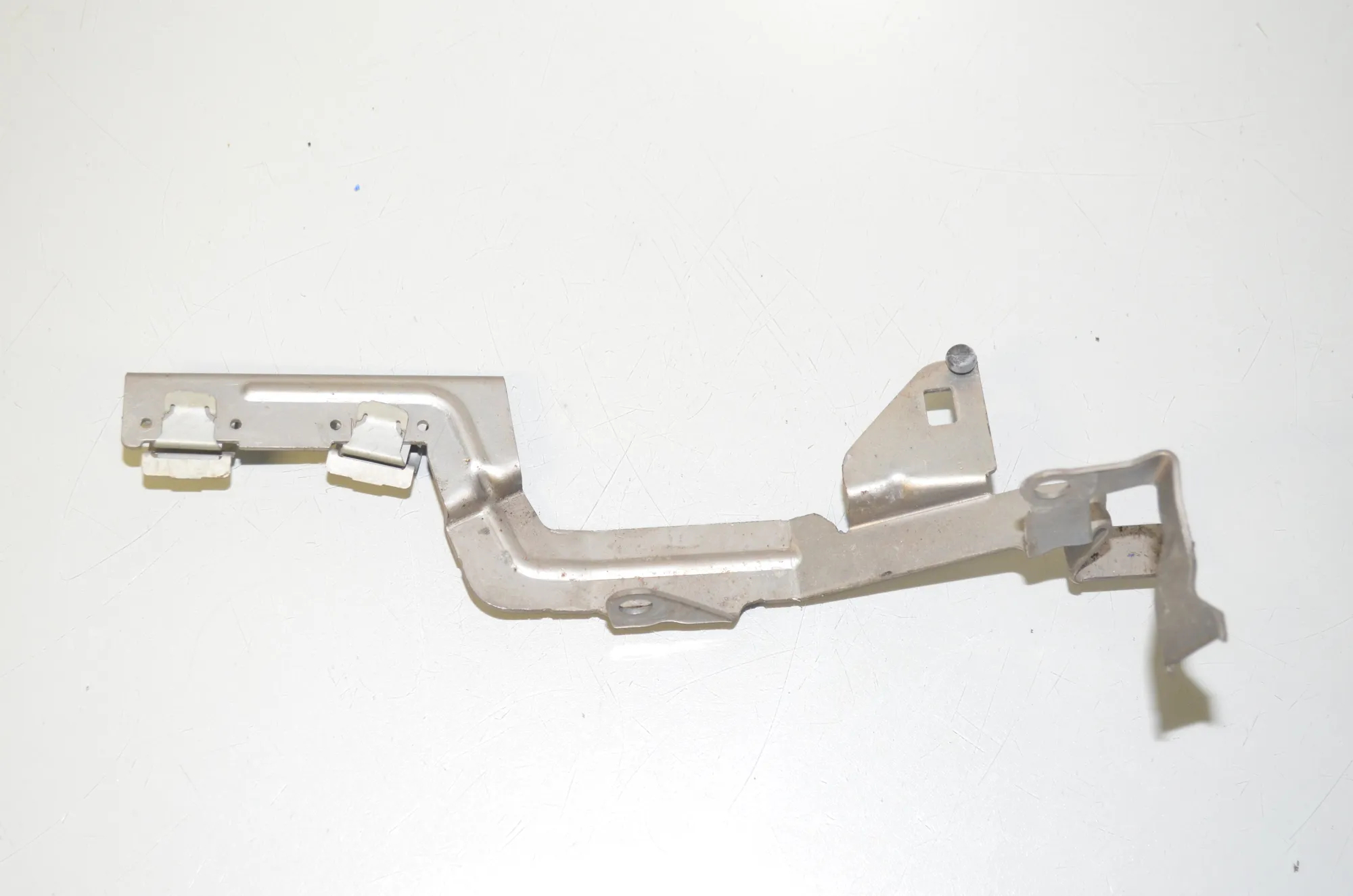 Bracket – OEM 8570829 · BMW 3 Touring (G21) (2019 - -) 318 d 2020 – 3