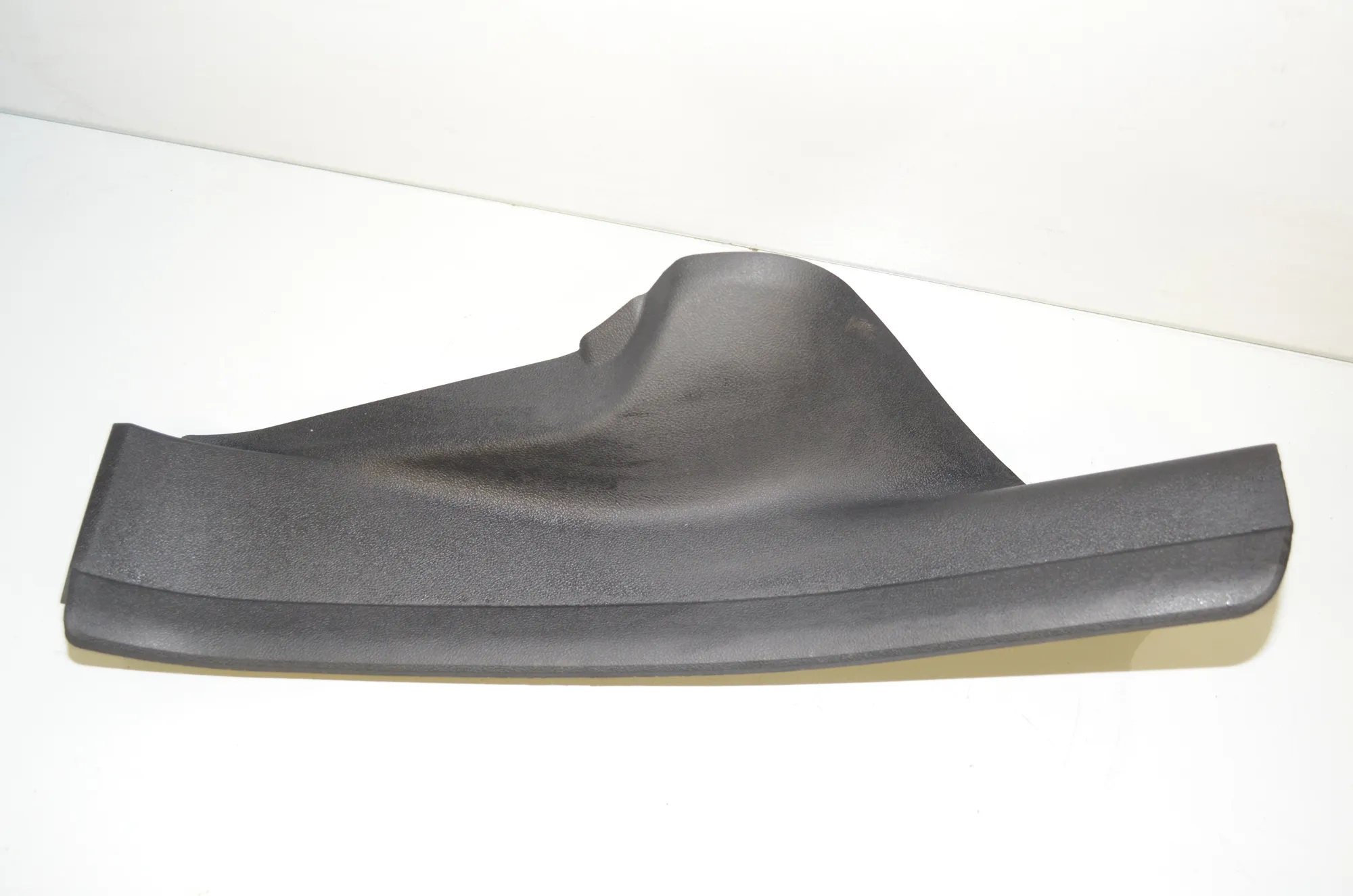 Rear Right Interior Step Trim – OEM 7446424 · BMW 3 Touring (G21) (2019 - -) 318 d 2020