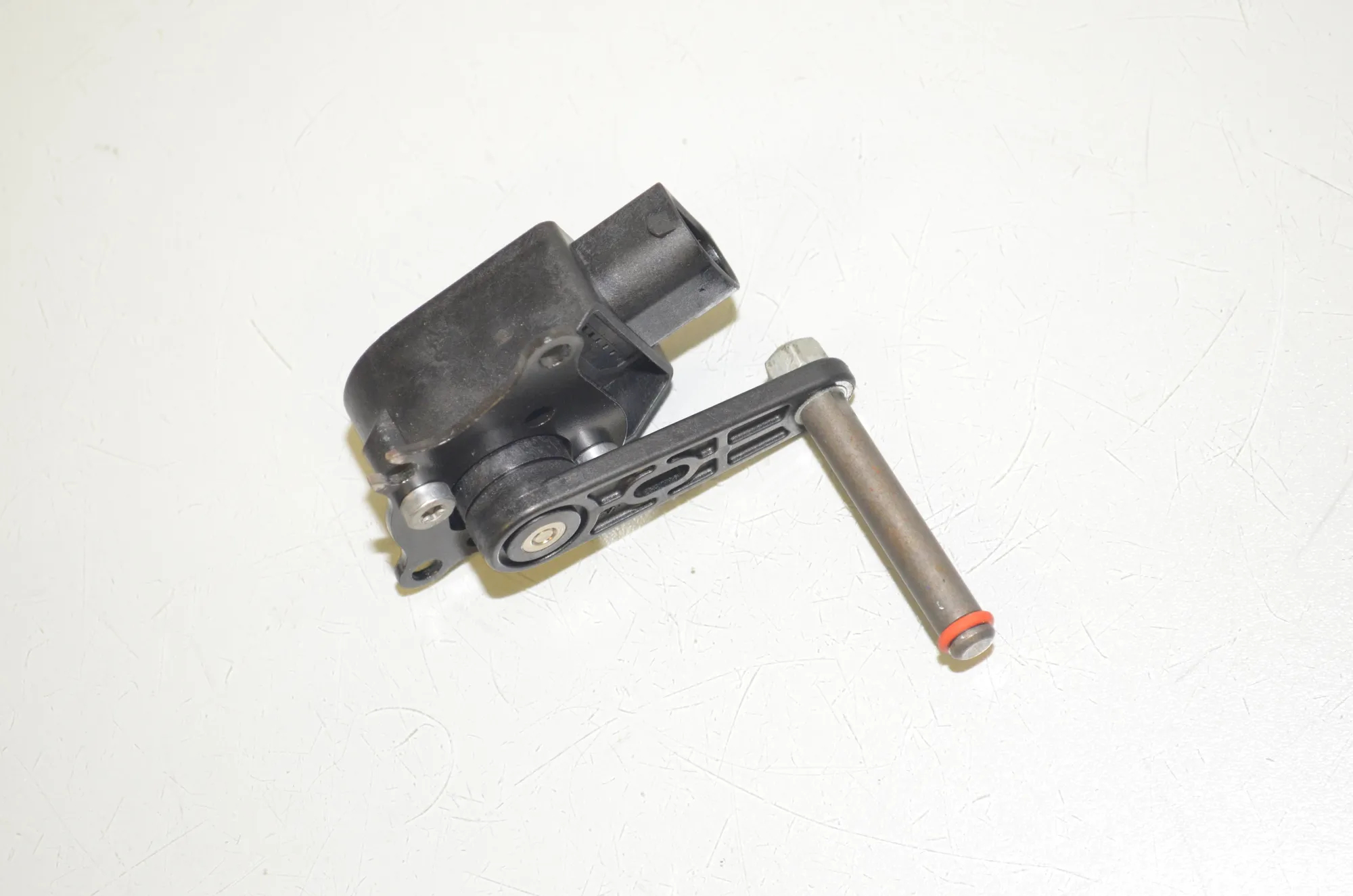 Brake Pedal Sensor – OEM 6855309 · BMW 3 Touring (G21) (2019 - -) 318 d 2020 – 2