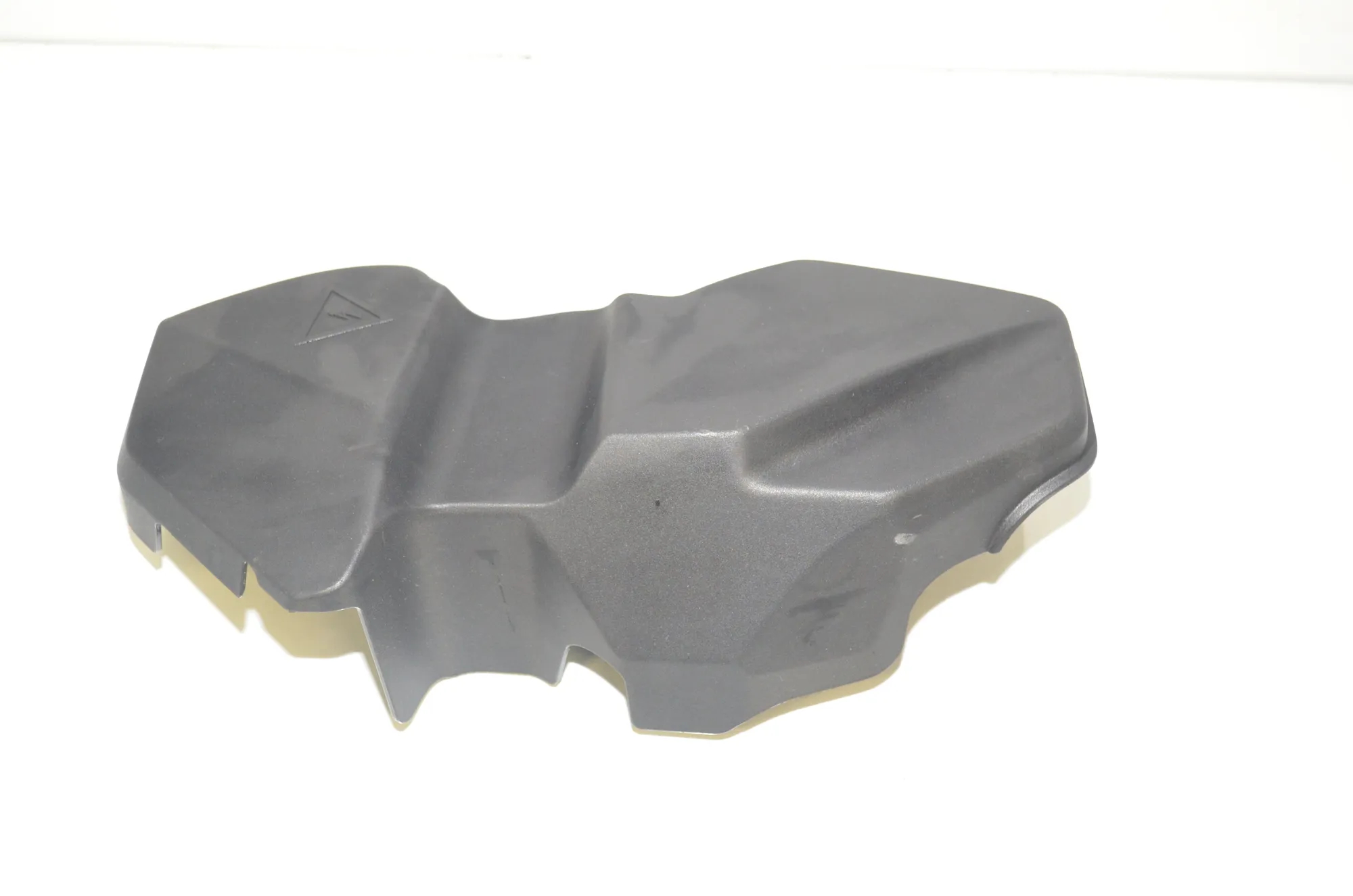 Fuse Box Cover – OEM 8599279 · BMW 3 (G20, G28) (2018 - -) 330 e 2021