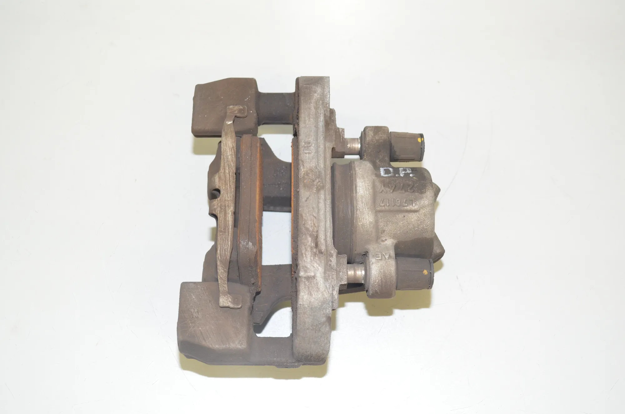 Front Right Brake Caliper – OEM 6895222 · BMW 3 Touring (G21) (2019 - -) 318 d 2020