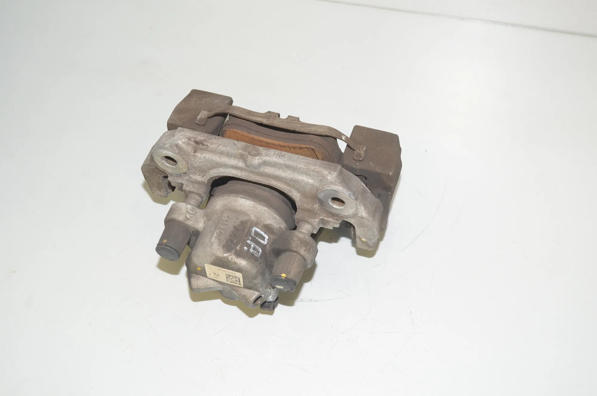 Front Right Brake Caliper – OEM 6895222 · BMW 3 Touring (G21) (2019 - -) 318 d 2020 – 2