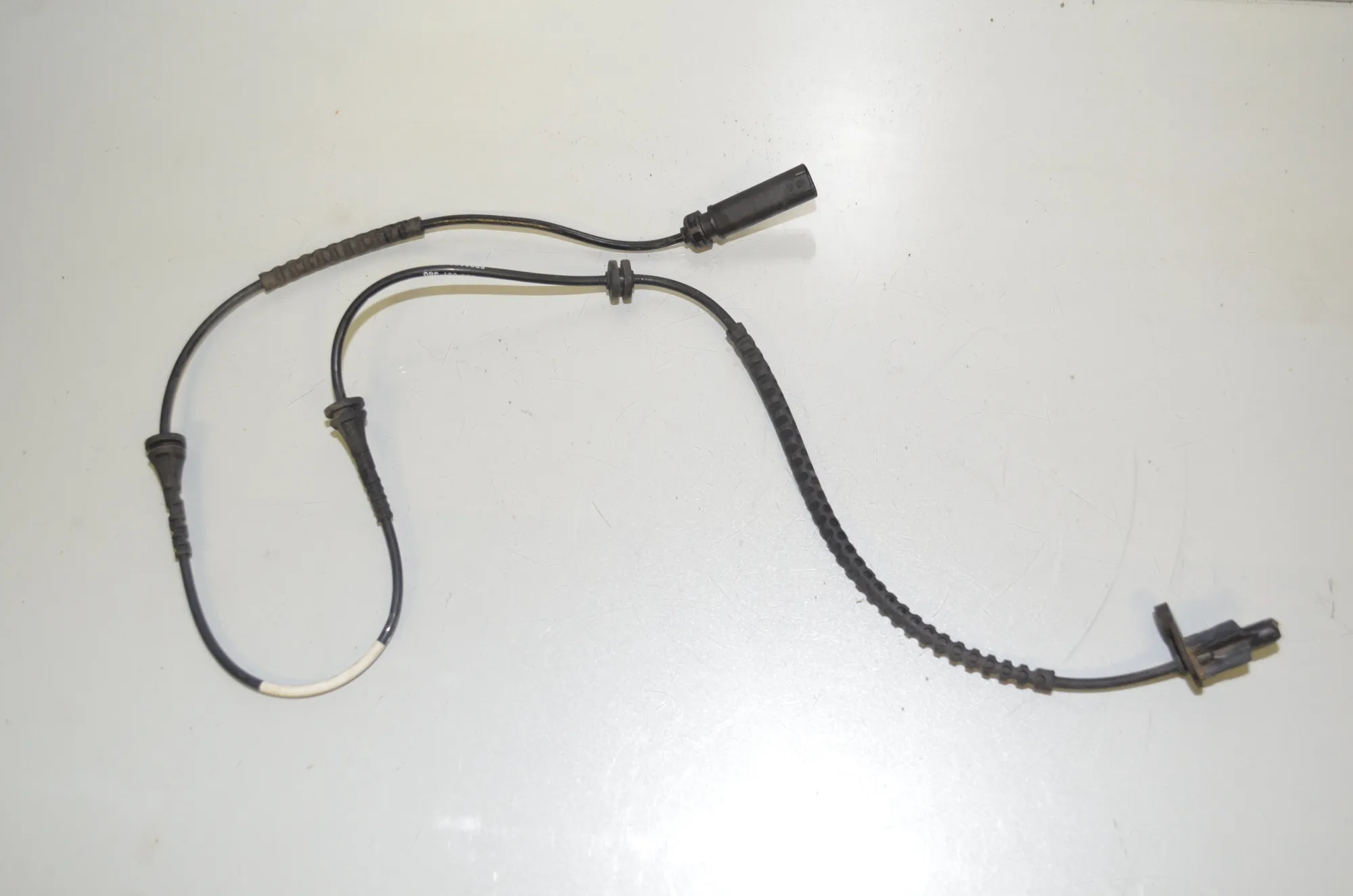 Front Right ABS Sensor – OEM 6895660 · BMW 3 Touring (G21) (2019 - -) 318 d 2020 – 3