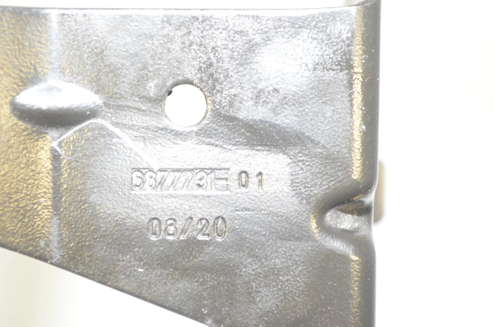 Bracket – OEM 6877731 · BMW 3 (G20, G28) (2018 - -) 330 e 2021 – 4