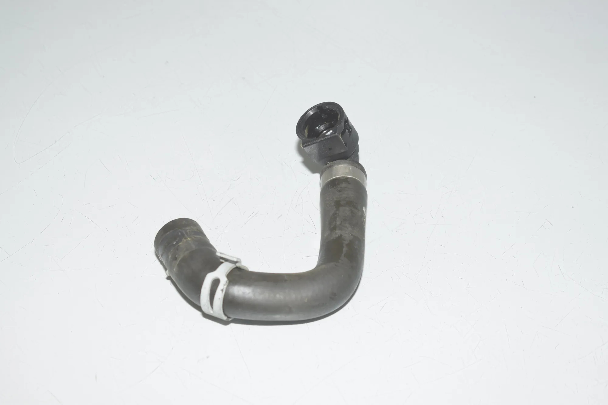 Coolant Hose Pipe – OEM 9398957 · BMW 3 (G20, G28) (2018 - -) 330 e 2021 – 3