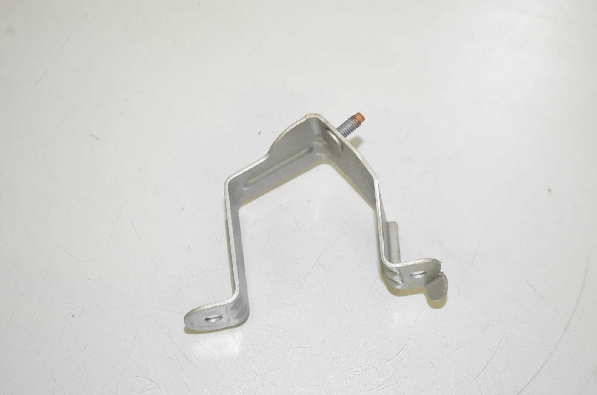 Bracket – OEM 8489493 · BMW 3 (G20, G28) (2018 - -) 330 e 2021 – 2