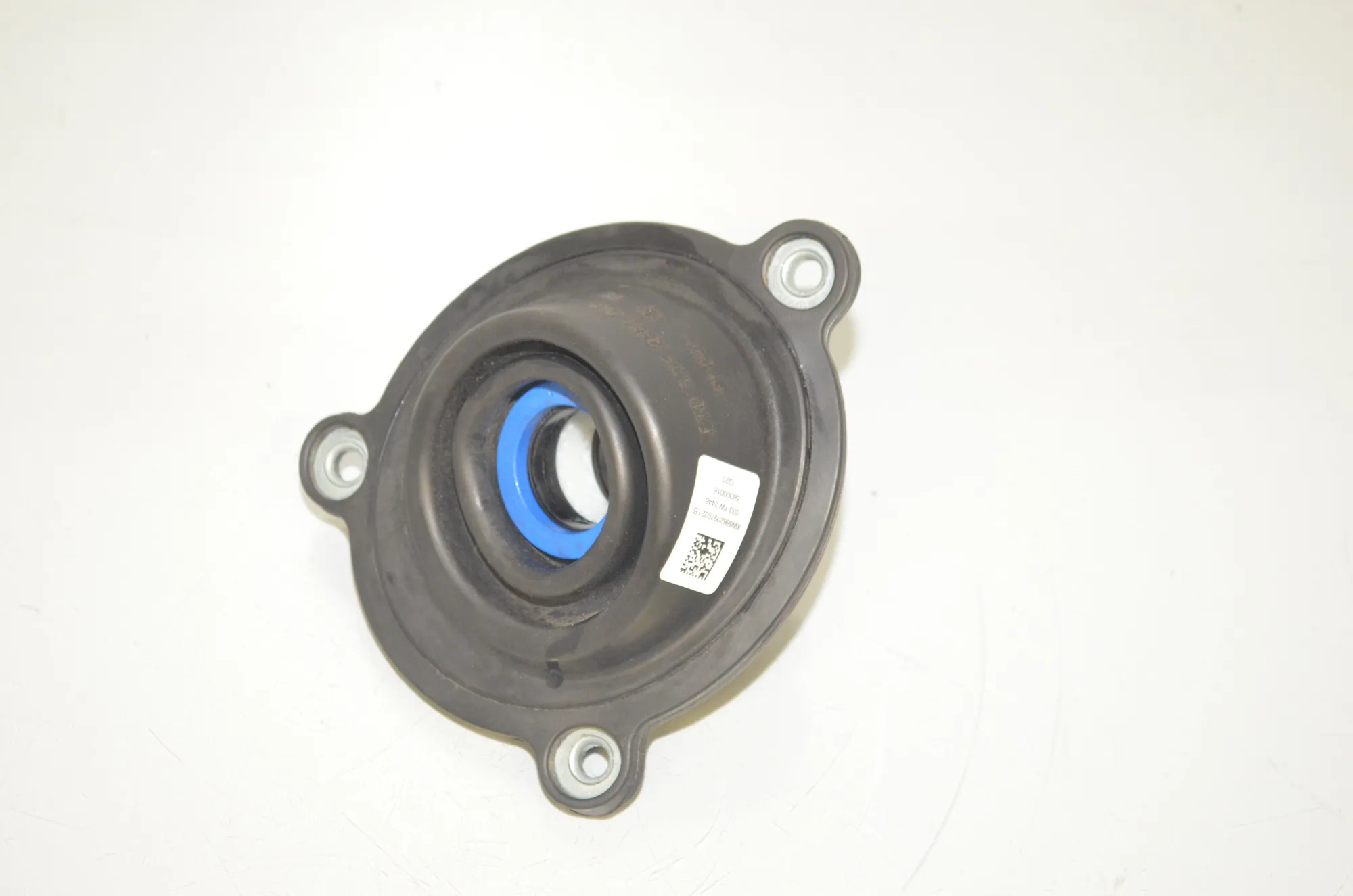 Other Engine Compartment Parts – OEM 6862097 · BMW 3 (G20, G28) (2018 - -) 330 e 2021