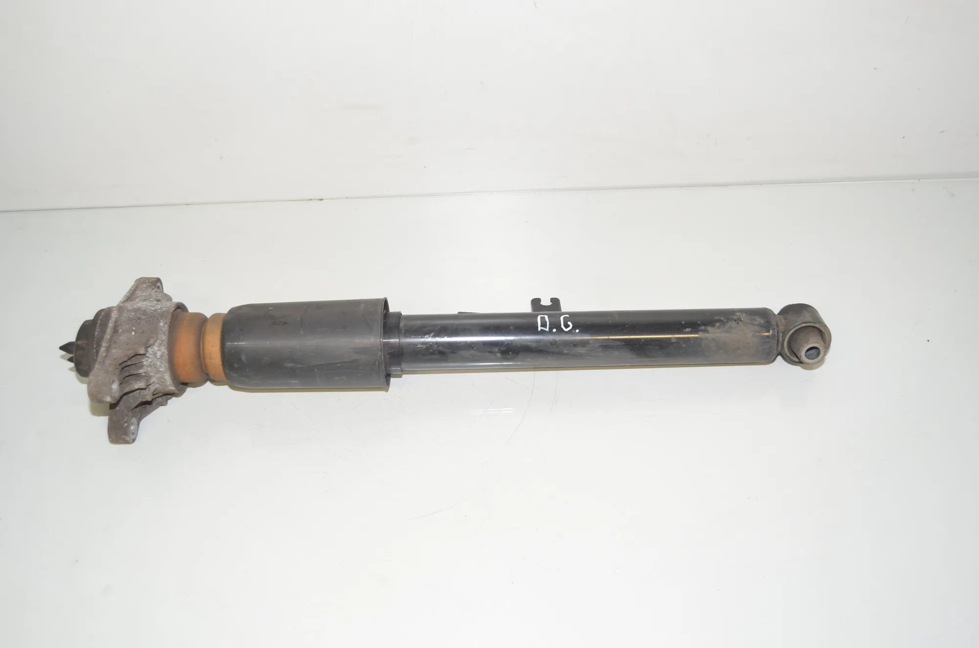 Rear Right Shock Absorber – OEM 6879317 · BMW 3 Touring (G21) (2019 - -) 318 d 2020