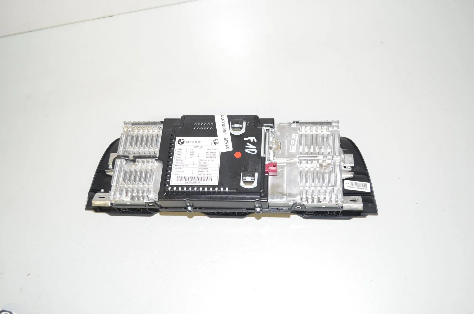 Navigation Screen Display – OEM 9243897 · BMW 5 (F10) BMW 5 (F10) 2010 – 3