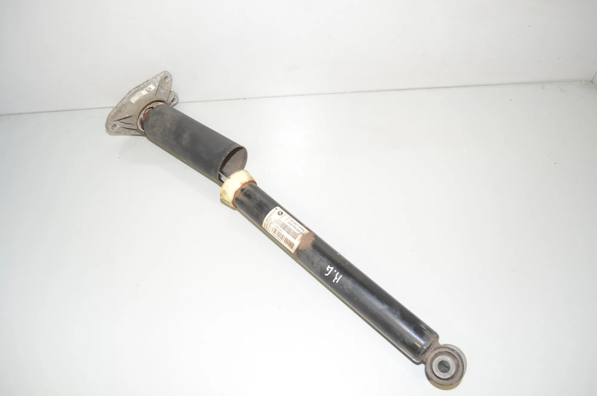 Rear Left Shock Absorber – OEM 6874465 · BMW 2 Active Tourer (F45) 220 d 2015 – 3