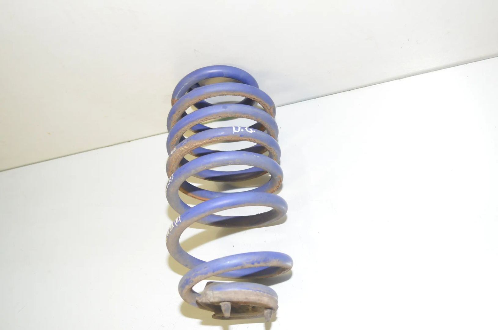 Rear Right Coil Spring – OEM 6866763 · BMW 2 Active Tourer (F45) 220 d 2015