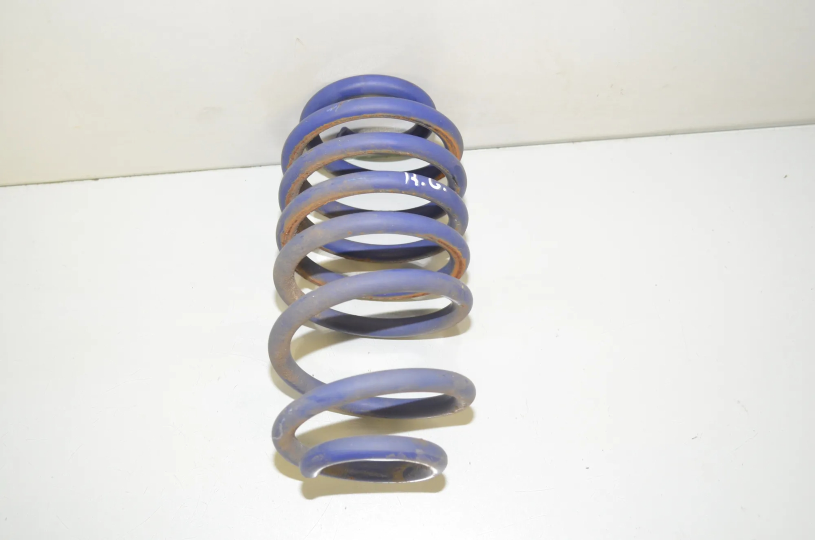 Rear Left Coil Spring – OEM 6866763 · BMW 2 Active Tourer (F45) 220 d 2015