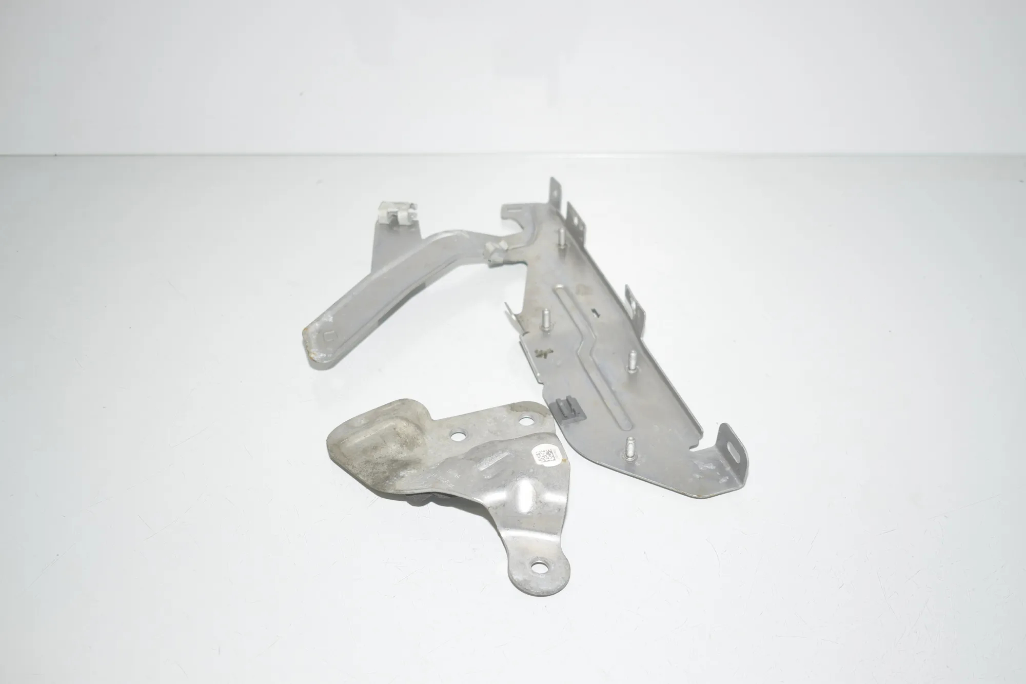 Bracket – OEM 8570850 · BMW 1 (F40) (2019 - -) (F40)118d 2020 – 4