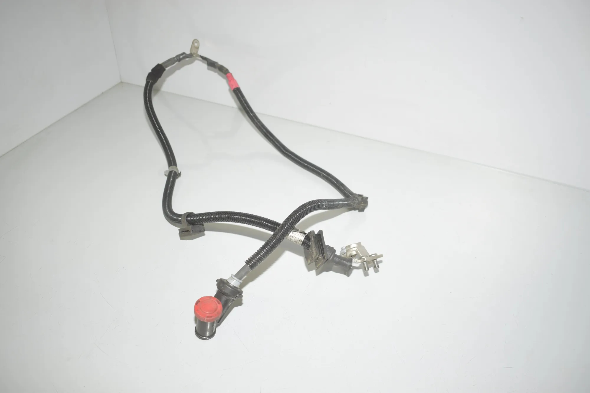 Positive Battery Cable – OEM 8580061 · BMW 1 (F40) (2019 - -) (F40)118d 2020 – 3