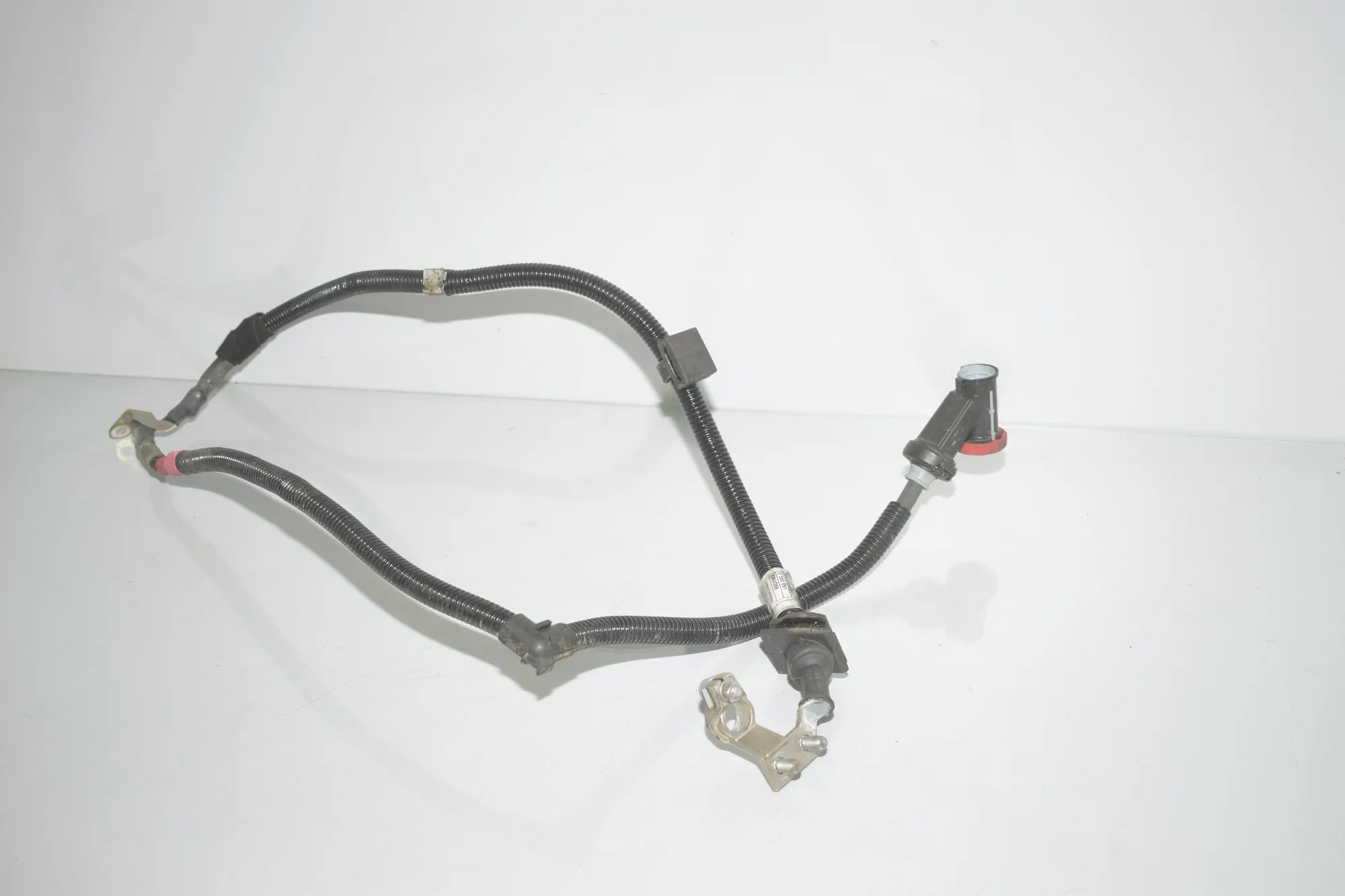 Positive Battery Cable – OEM 8580061 · BMW 1 (F40) (2019 - -) (F40)118d 2020 – 4