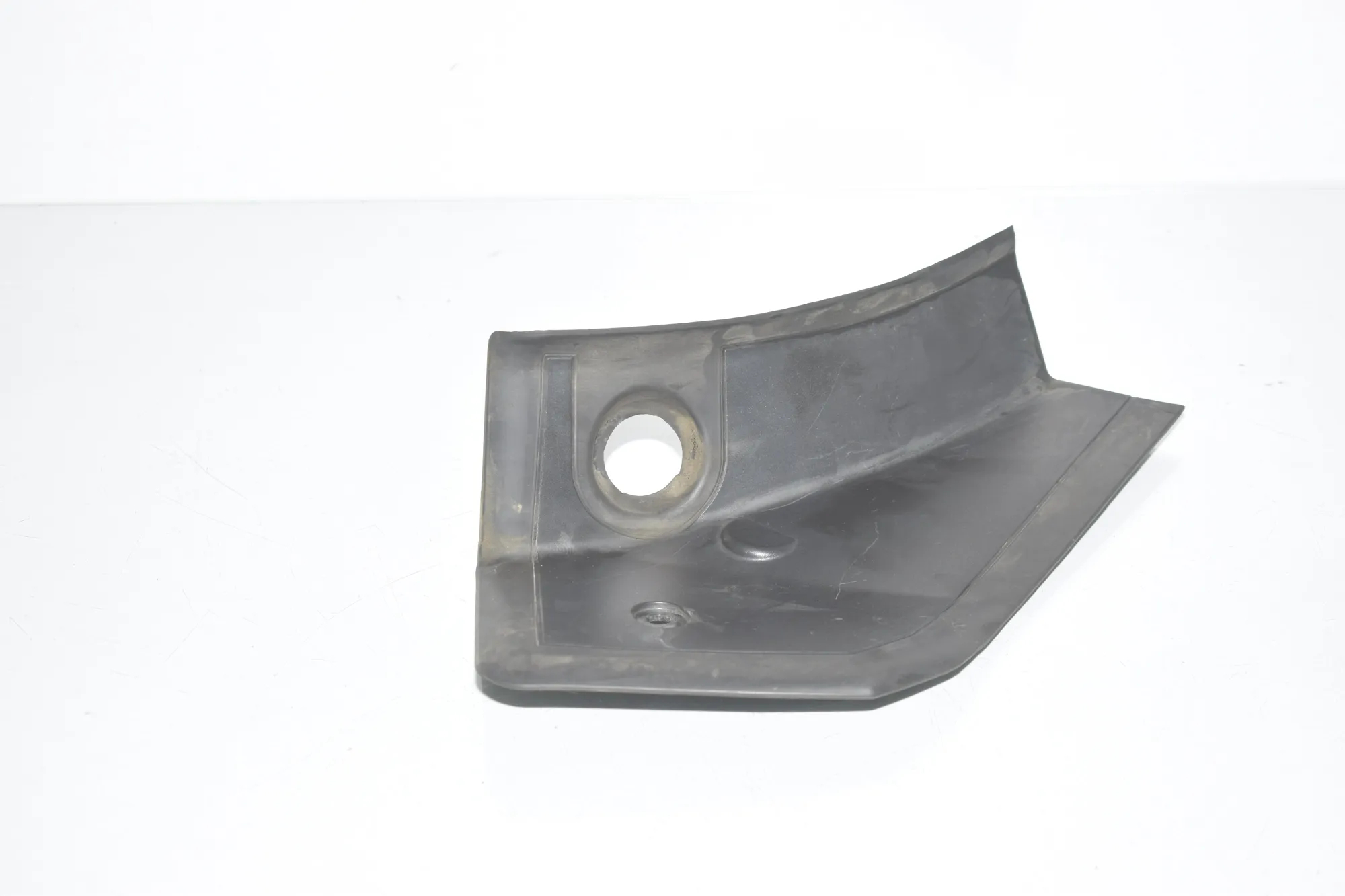 Other Trim Parts – OEM 7450665 · BMW 1 (F40) (2019 - -) (F40)118d 2020